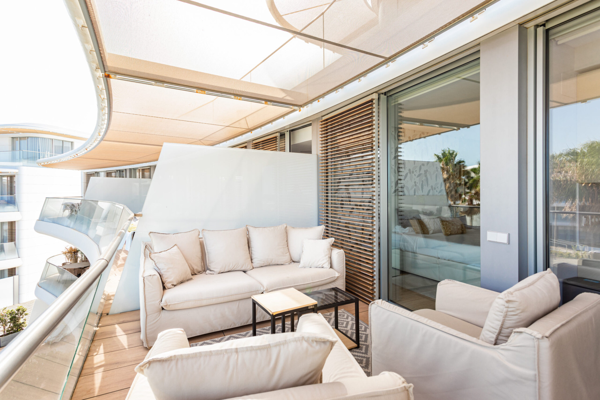 Luxuriöses First-Line Beach Apartment in Bahía de Estepona — Foto 17