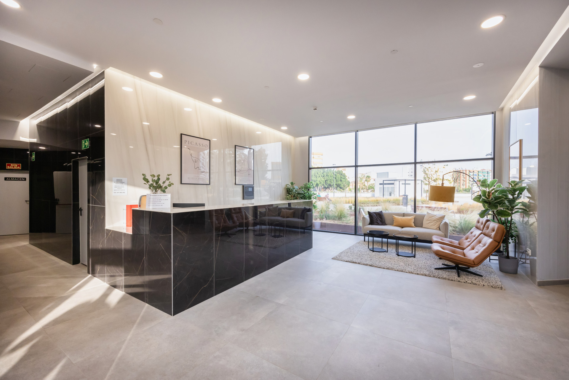 Luxuriöse Apartments in Malaga's Tallest Building — Foto 19