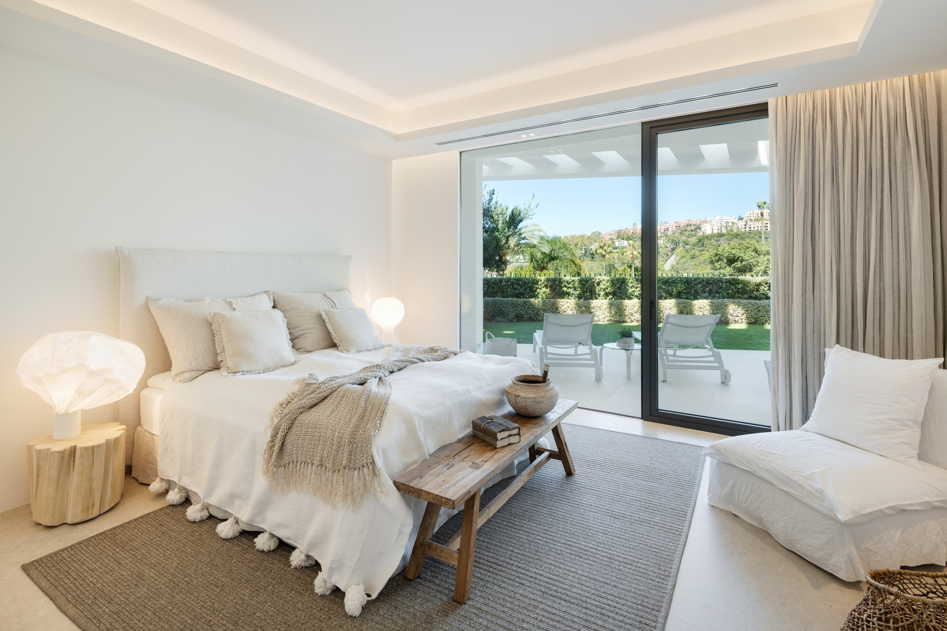 Moderne Luxusvilla in La Quinta mit Panoramablick auf den Berg — Foto 19