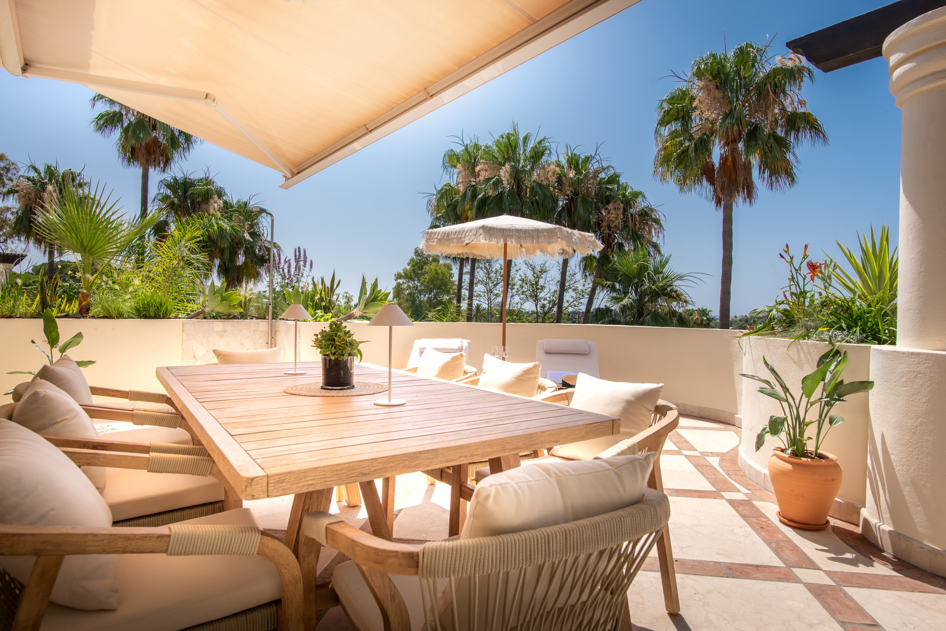 Luxury Duplex Penthouse in Las Alamandas, Nueva Andalucia — photo 19
