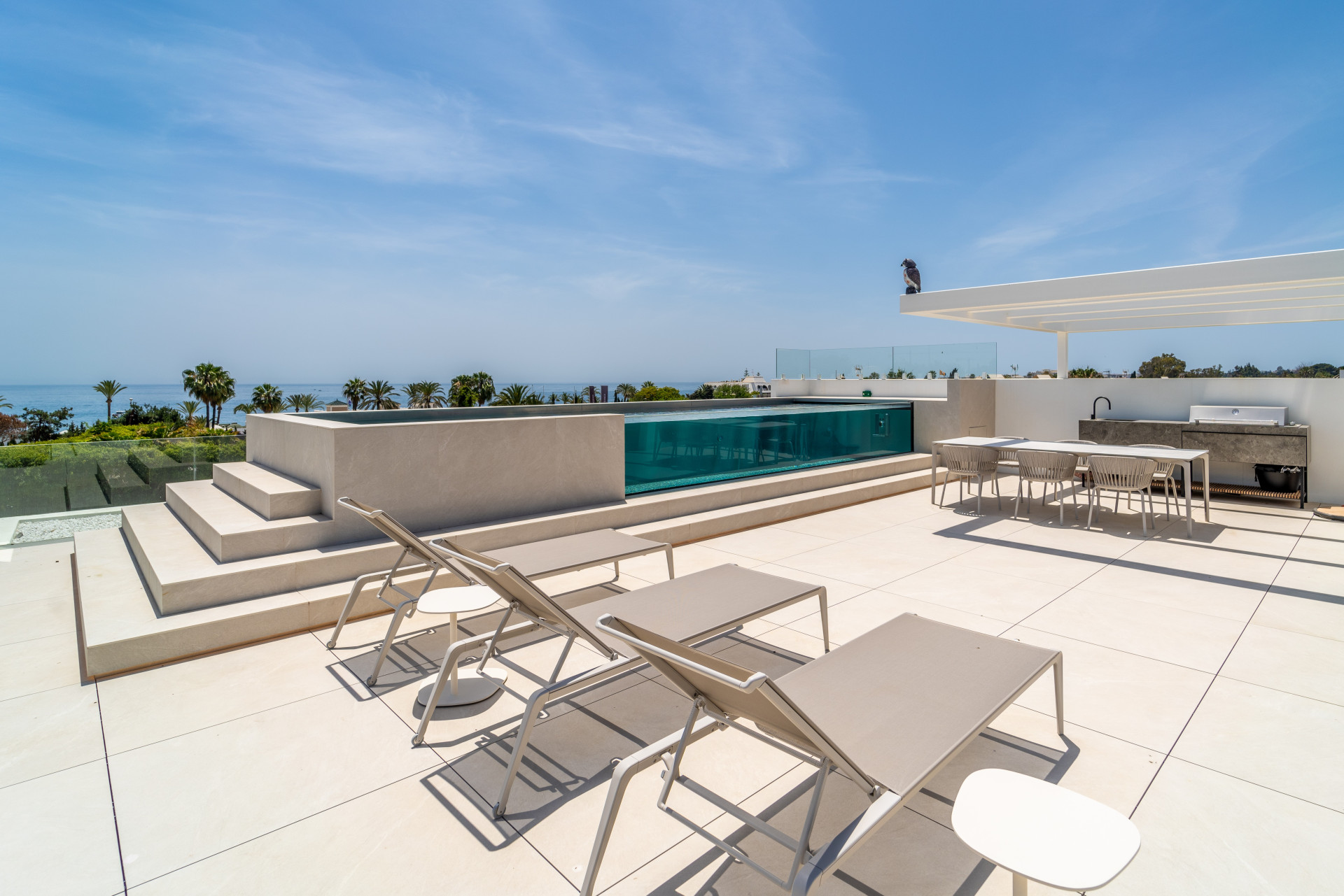 Luxury Villa in Marbella's Golden Mile with Stunning Sea Views — photo 24