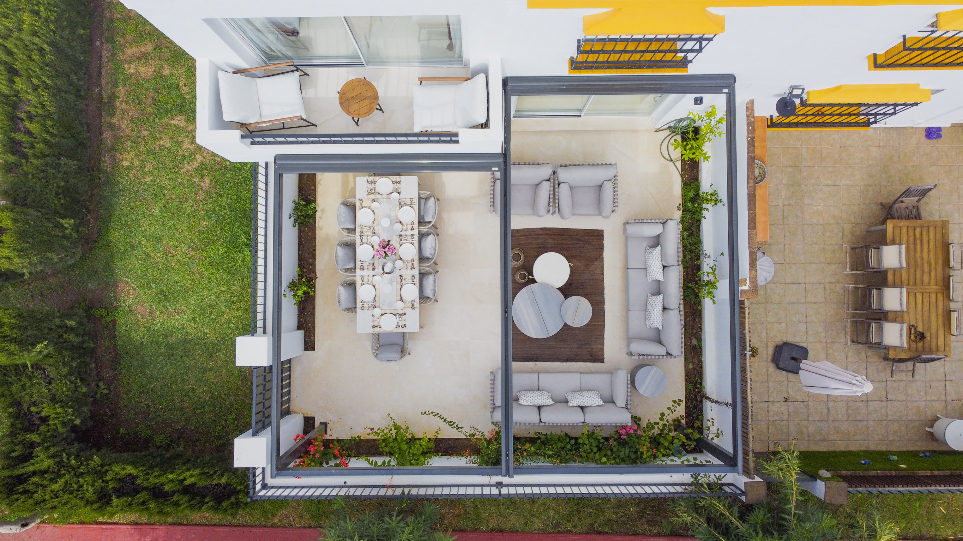 Beautiful Semi-Detached House Close to Beach in Marbella Golden Mile — photo 21