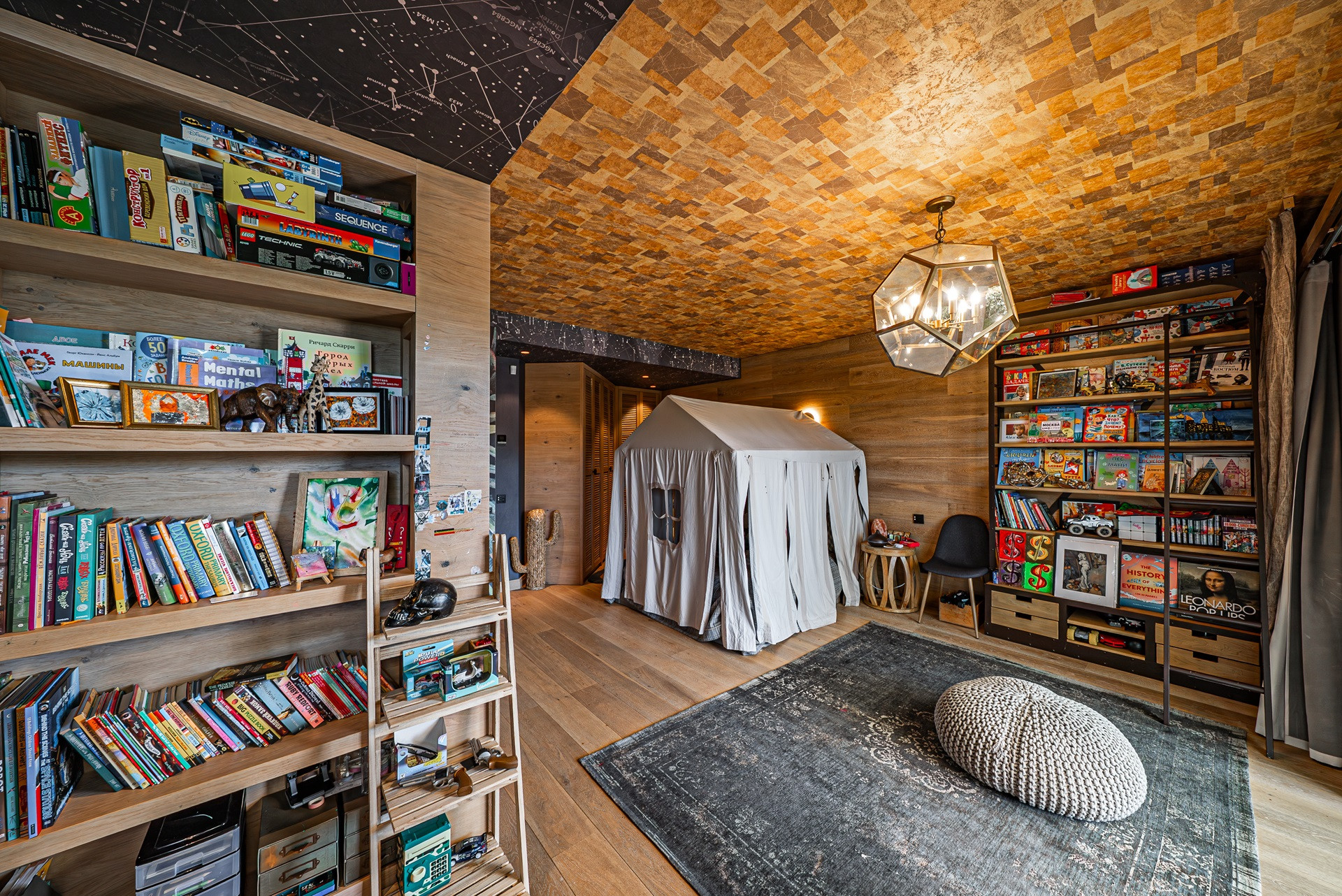 Een Majestic 10 slaapkamer villa met een Resort-Zoals voorzieningen in Guadalmina Baja — foto 24