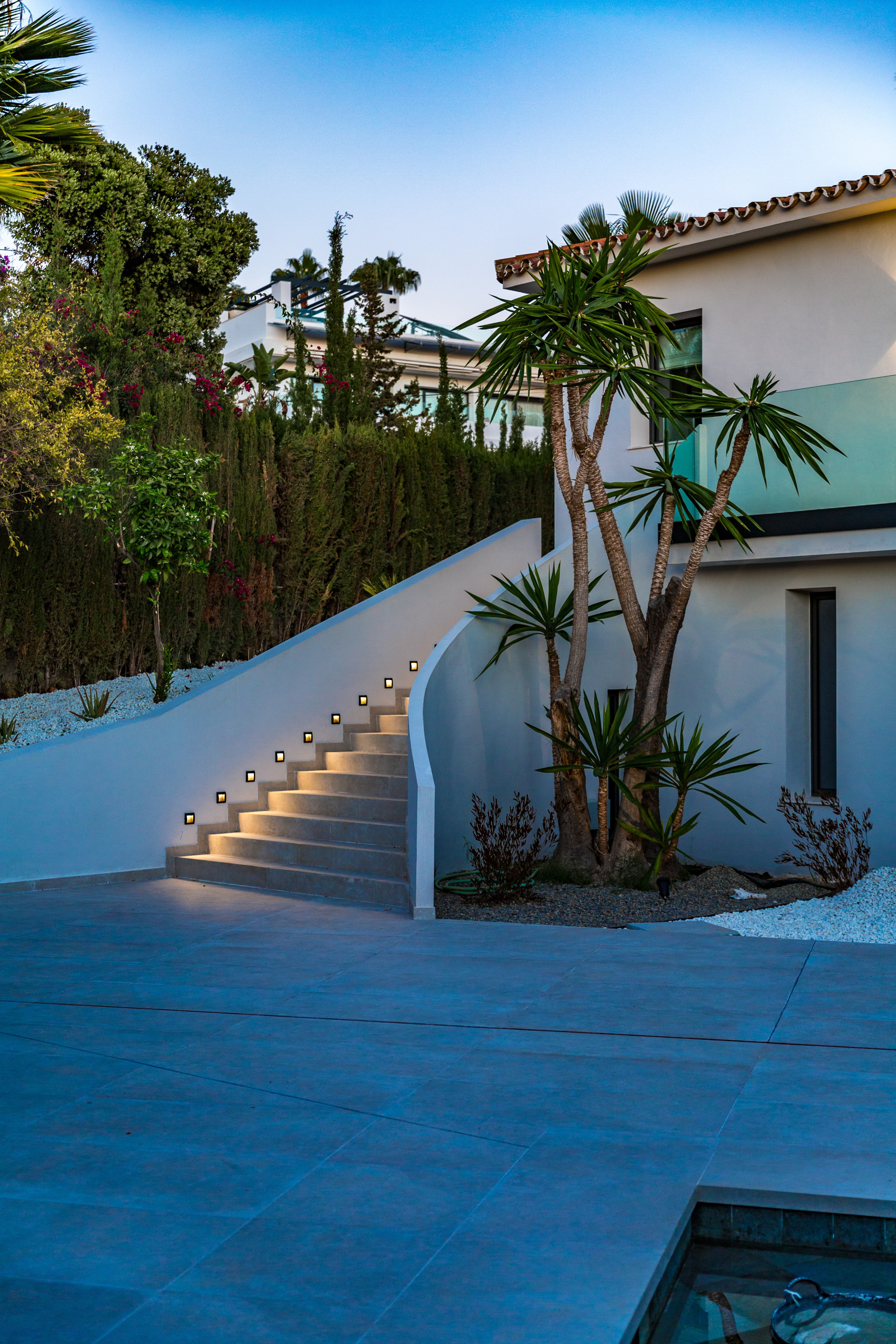 Atemberaubende Villa in Rocio de Nagüeles mit Meerblick und Sonnenuntergang Ansichten — Foto 17