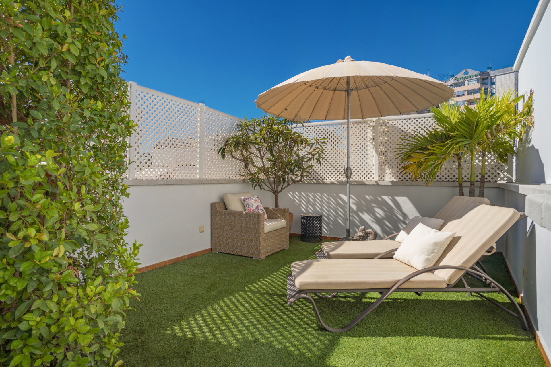 Unifamiliar única en el corazón de la ciudad vieja de Marbella — foto 25