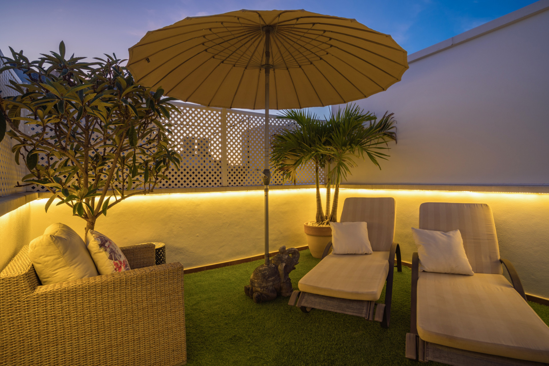 Unifamiliar única en el corazón de la ciudad vieja de Marbella — foto 32