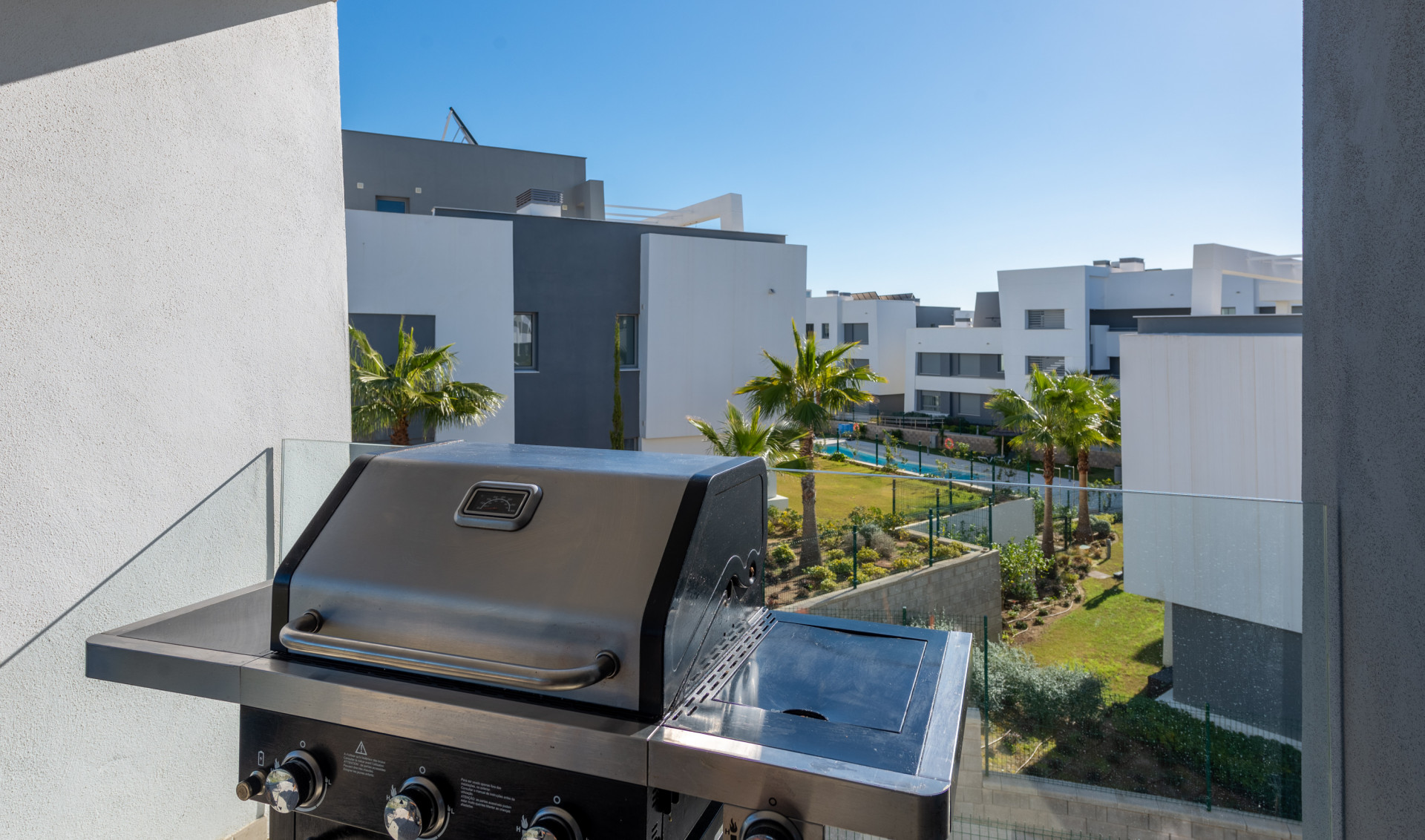 Brand New Modern Apartment with Top Amenities in Selwo Estepona — photo 21