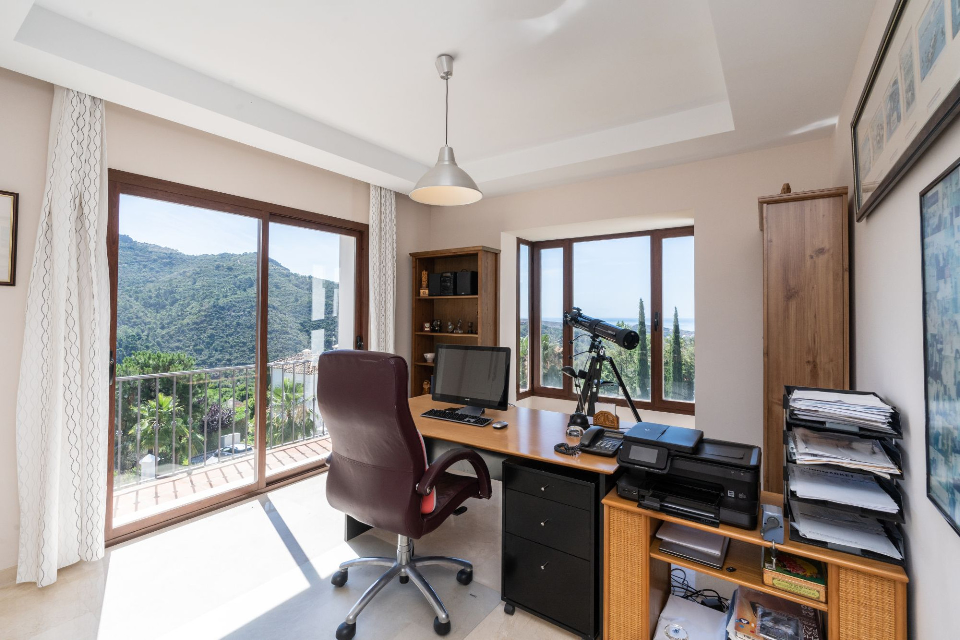 Exquisite Villa with Panoramic Sea Views in Monte Mayor, Benahavis — photo 25