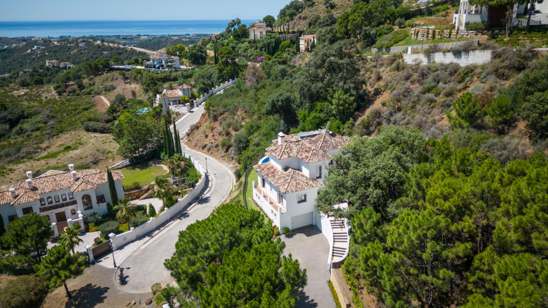 Exquisite Villa with Panoramic Sea Views in Monte Mayor, Benahavis — photo 41