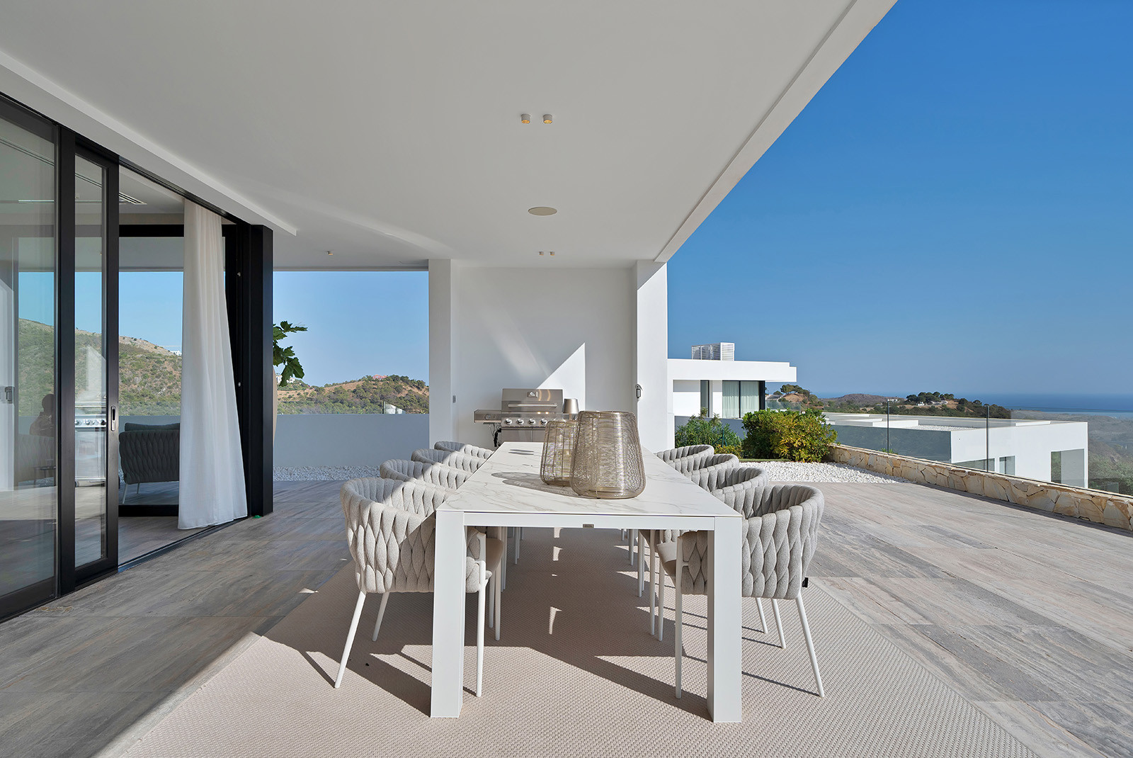 Luxurious 7-Bedroom Villa with Panoramic Views in Monte Mayor, Benahavis — photo 31