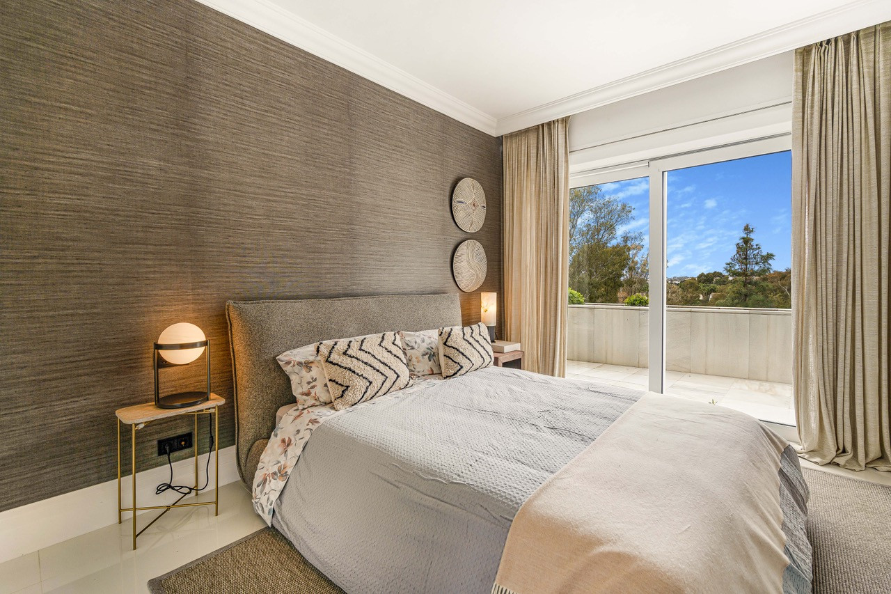 Opulent Duplex Penthouse in El Embrujo Banús, Marbella — photo 24