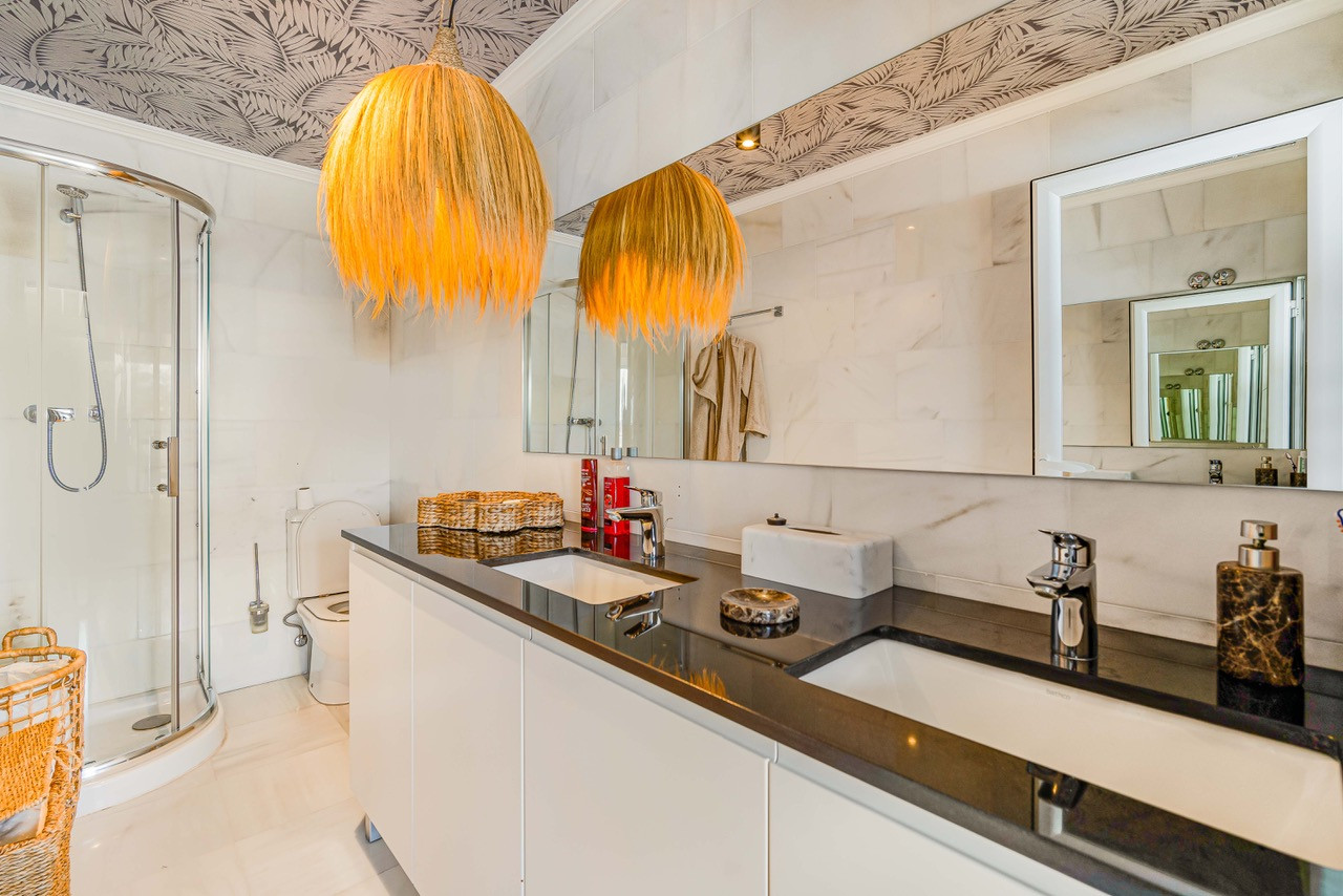 Opulent Duplex Penthouse in El Embrujo Banús, Marbella — photo 28