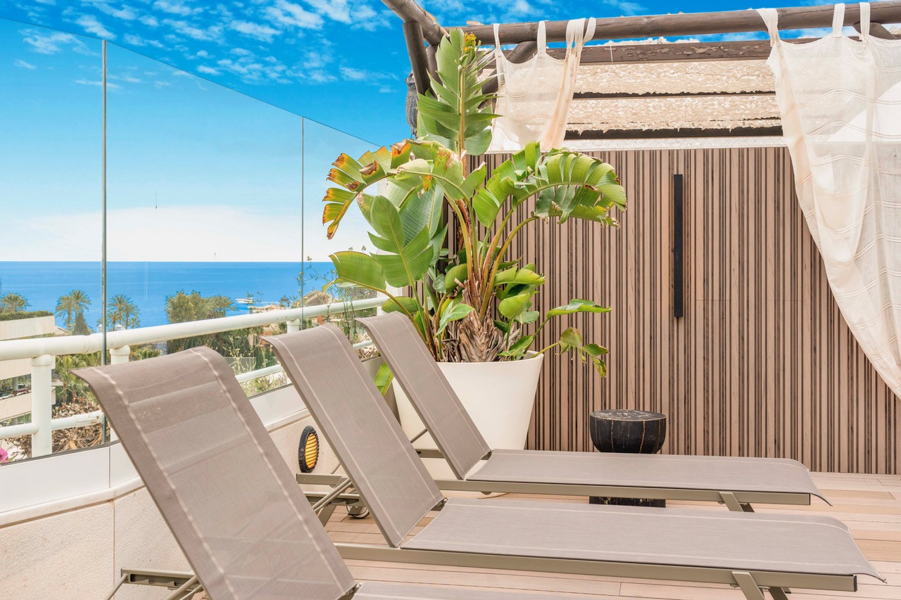 Opulent Duplex Penthouse in El Embrujo Banús, Marbella — photo 44