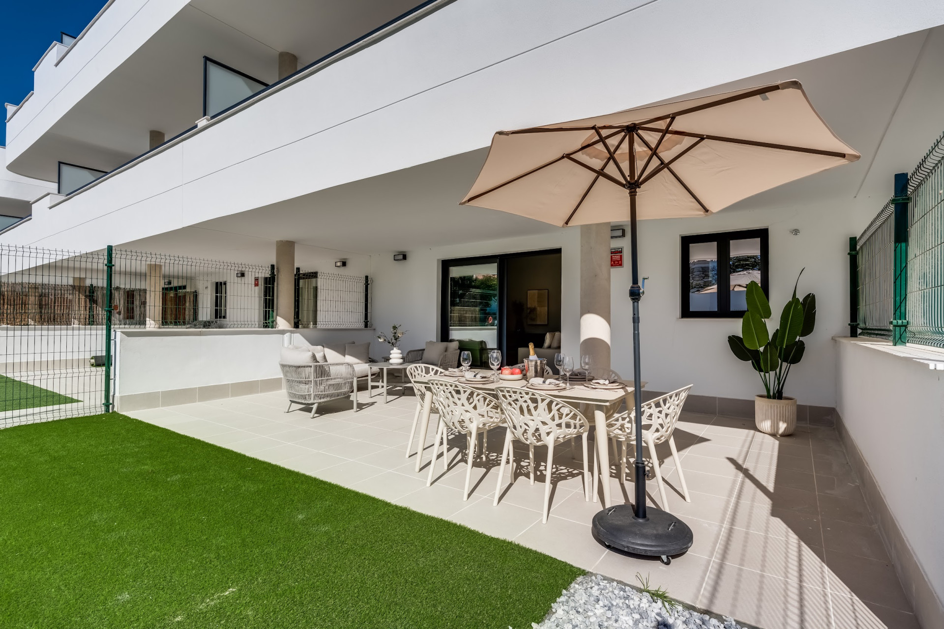 Brand New Ground Floor Apartment with Large Garden in Estepona — photo 16