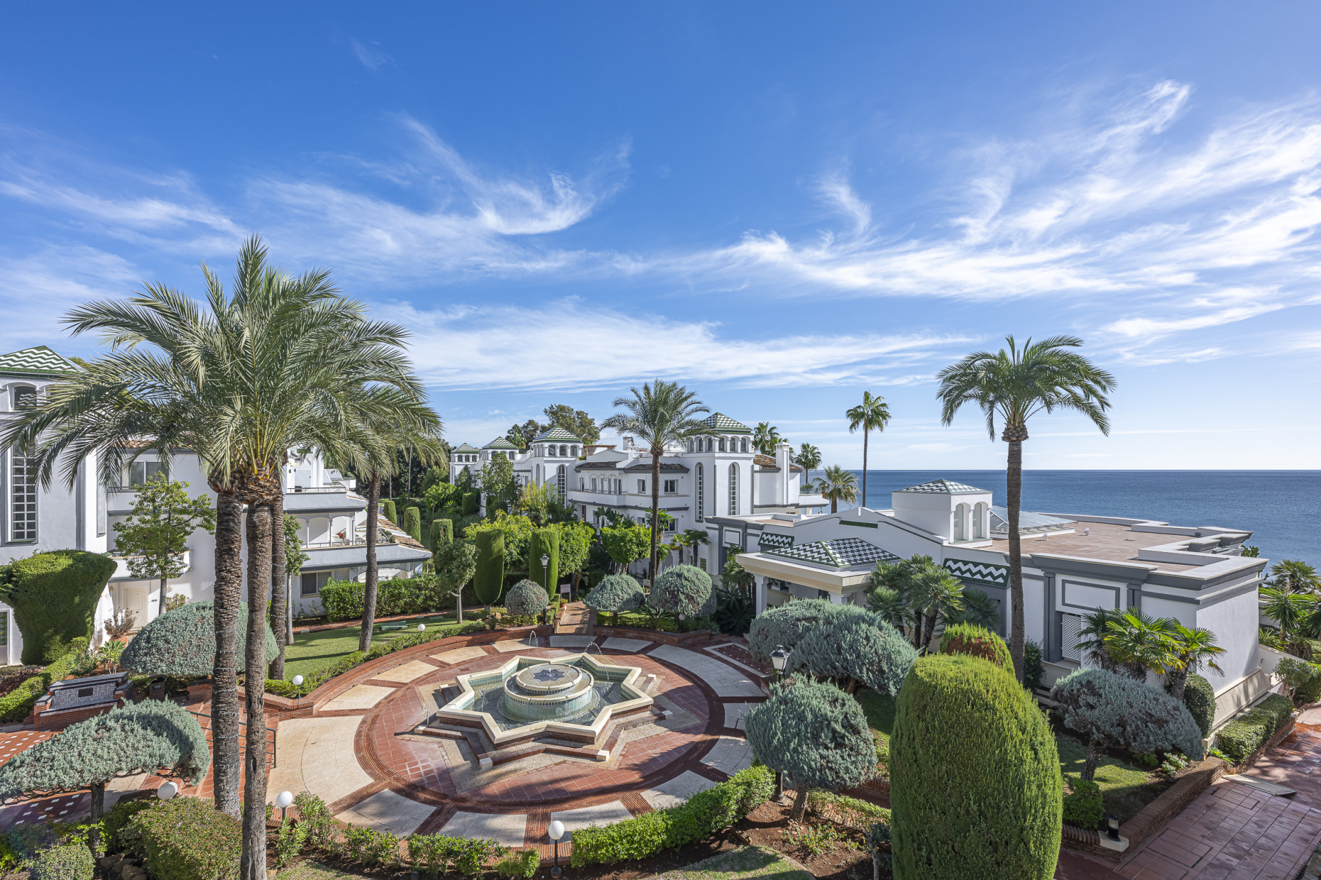 Elegante Ático Duplex frente a la playa en Dominion Beach, Estepona — foto 30