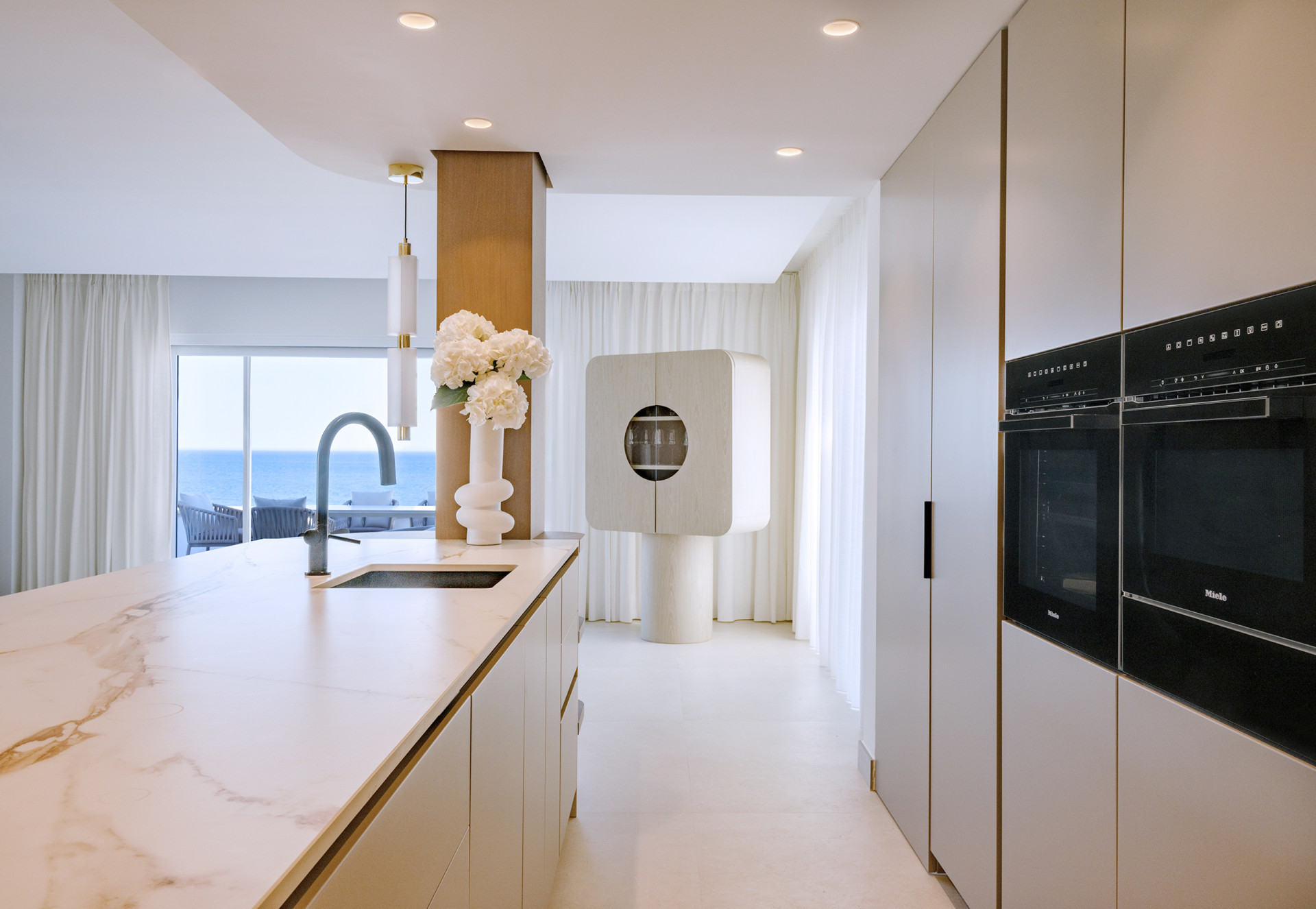 Elegante Ático Duplex frente a la playa en Dominion Beach, Estepona — foto 5