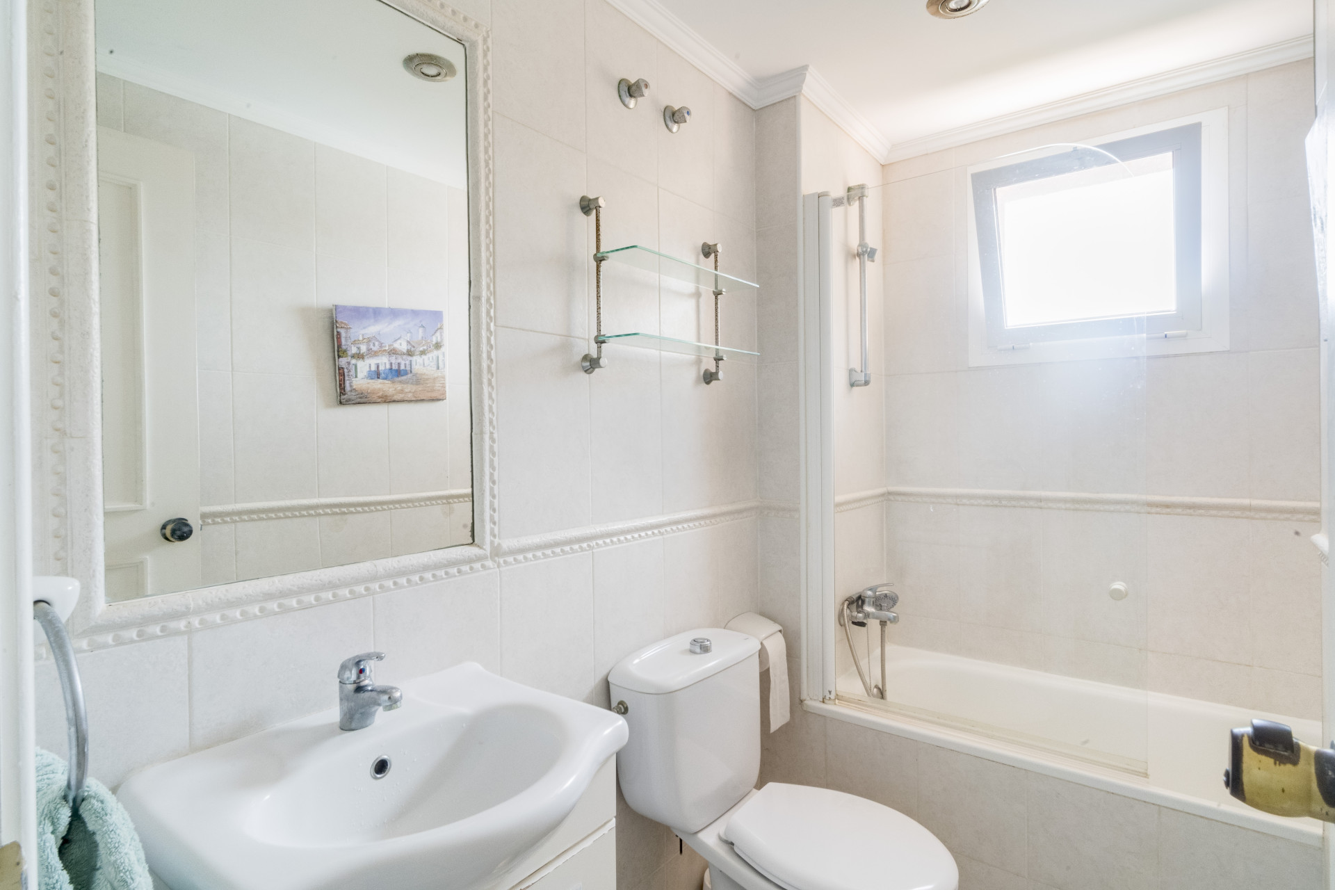Penthouse gelegen in Resort Doña Lola direct aan het strand. — foto 18