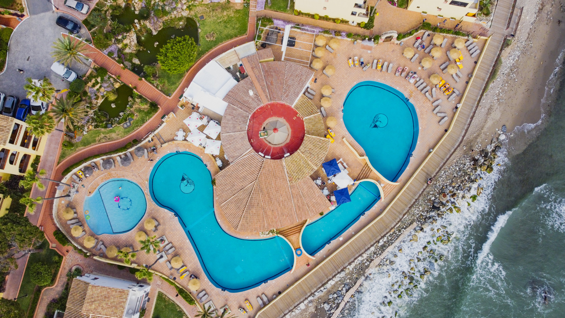 Penthouse gelegen in Resort Doña Lola direct aan het strand. — foto 20
