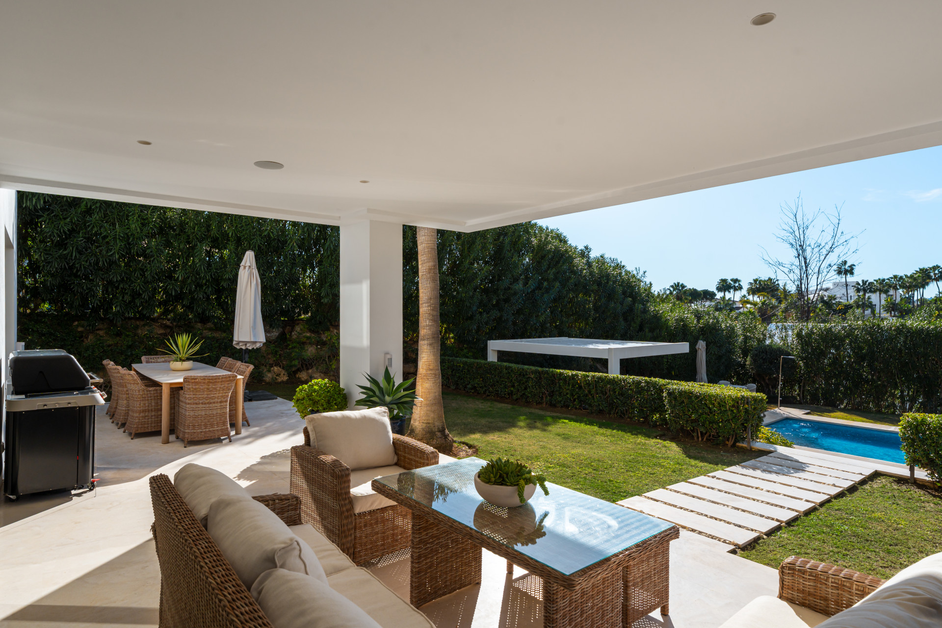 Villa de lujo contemporánea en Los Olivos, Nueva Andalucia — foto 19