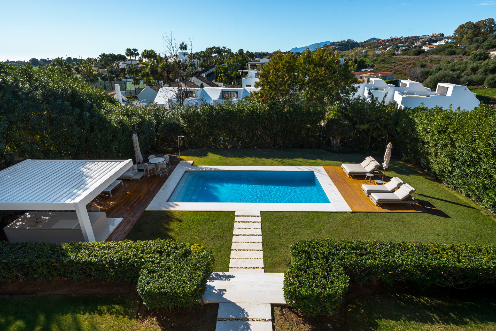 Villa de lujo contemporánea en Los Olivos, Nueva Andalucia — foto 26
