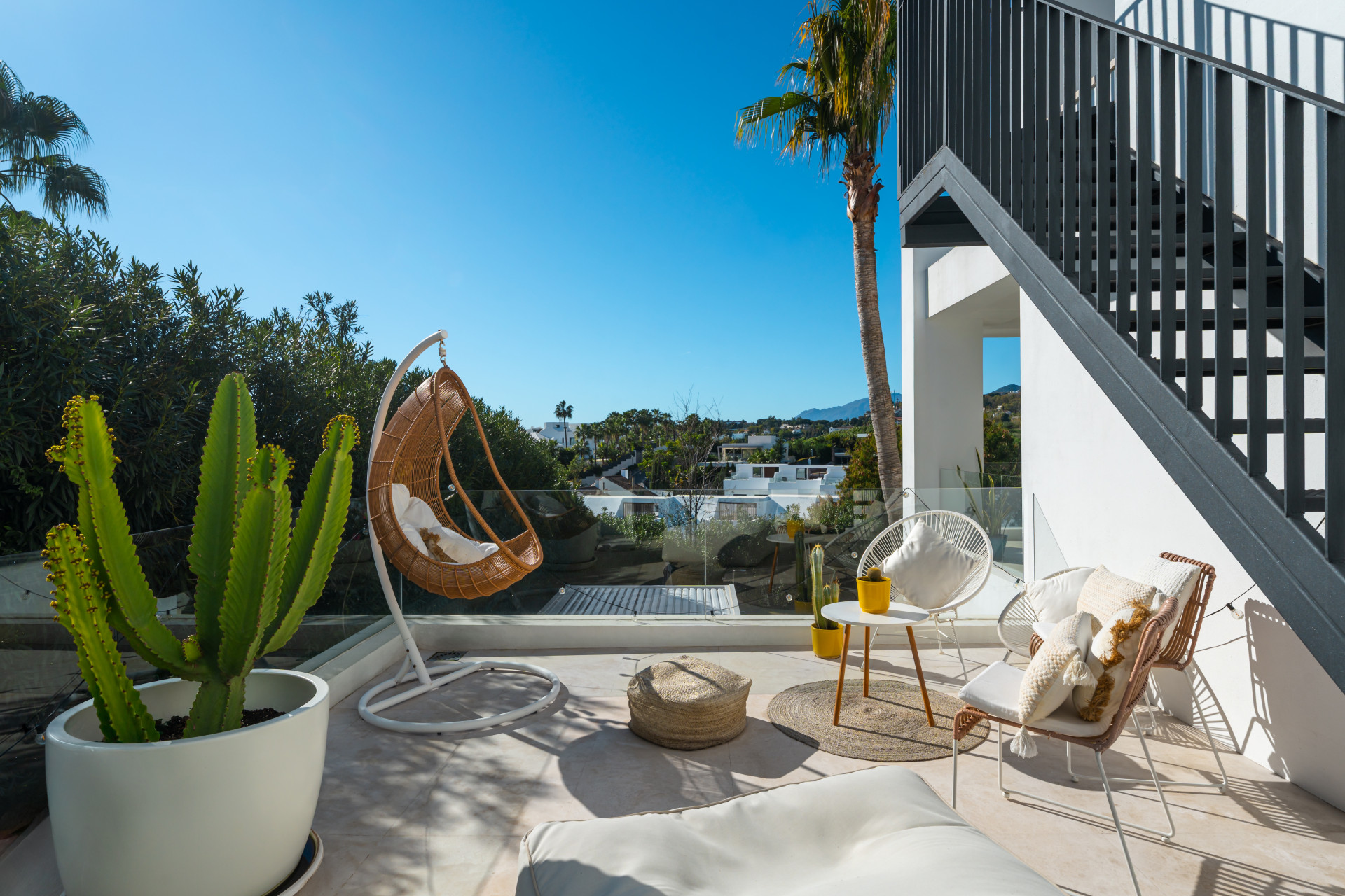 Villa de lujo contemporánea en Los Olivos, Nueva Andalucia — foto 21
