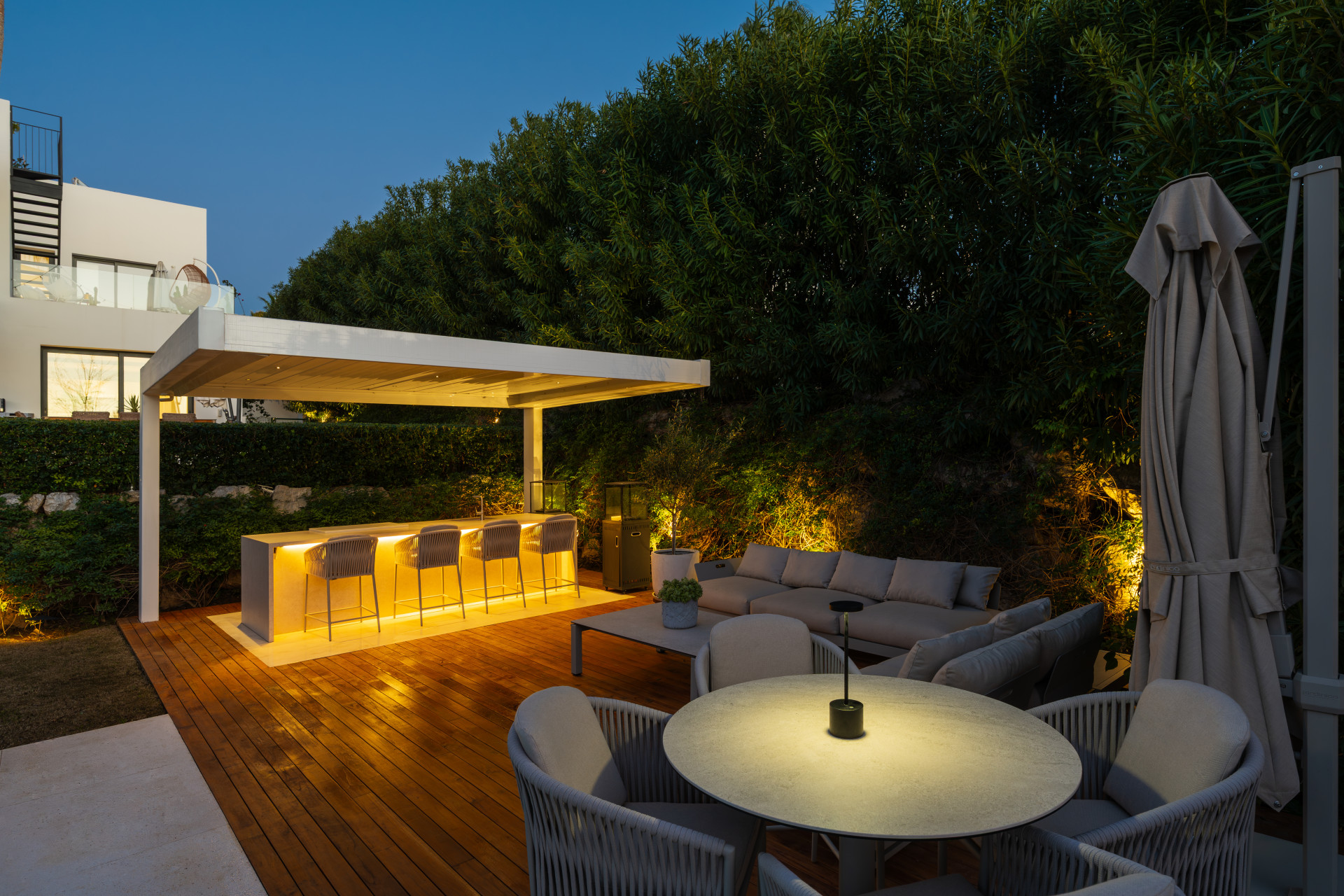 Villa de lujo contemporánea en Los Olivos, Nueva Andalucia — foto 25