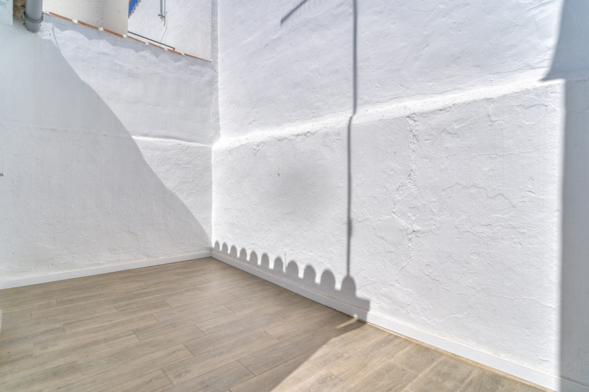 Exclusive semi-detached house renovated in the center of Coín, Malaga — photo 23