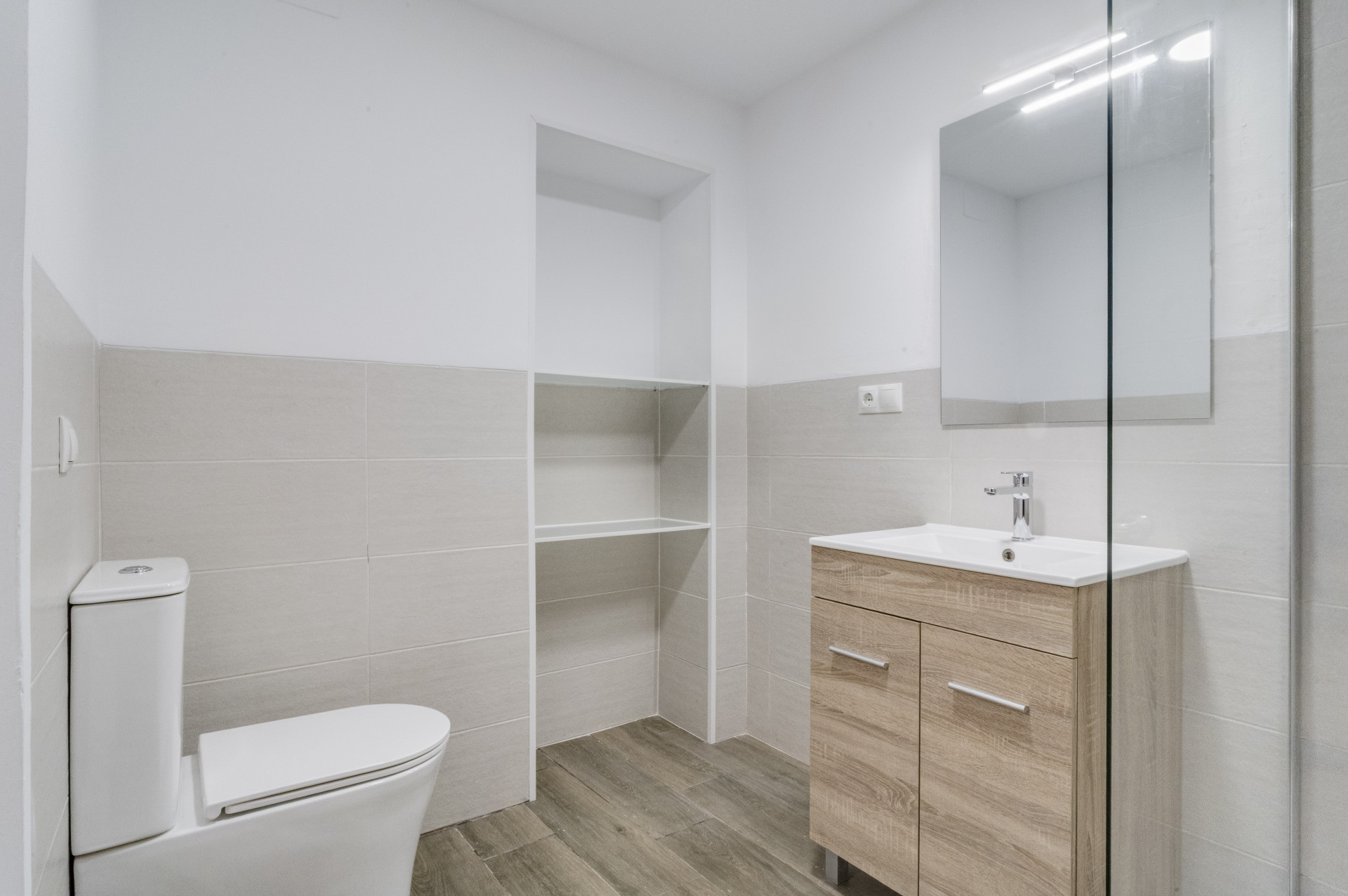 Exclusive semi-detached house renovated in the center of Coín, Malaga — photo 20