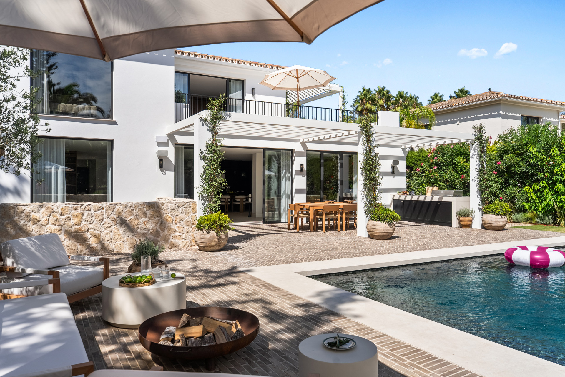 Impecable Villa de inspiración italiana con vistas a la montaña en Las Brisas, Nueva Andalucia — foto 37