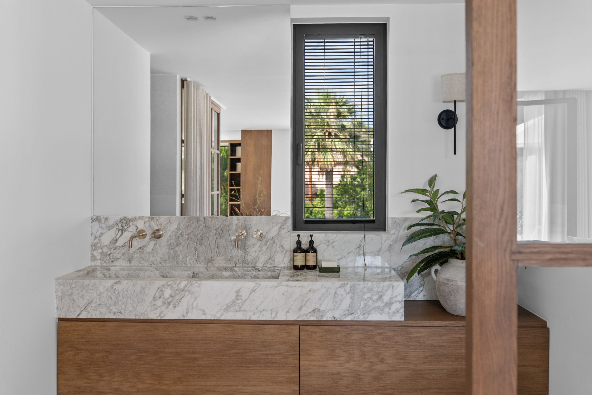 Impecable Villa de inspiración italiana con vistas a la montaña en Las Brisas, Nueva Andalucia — foto 17