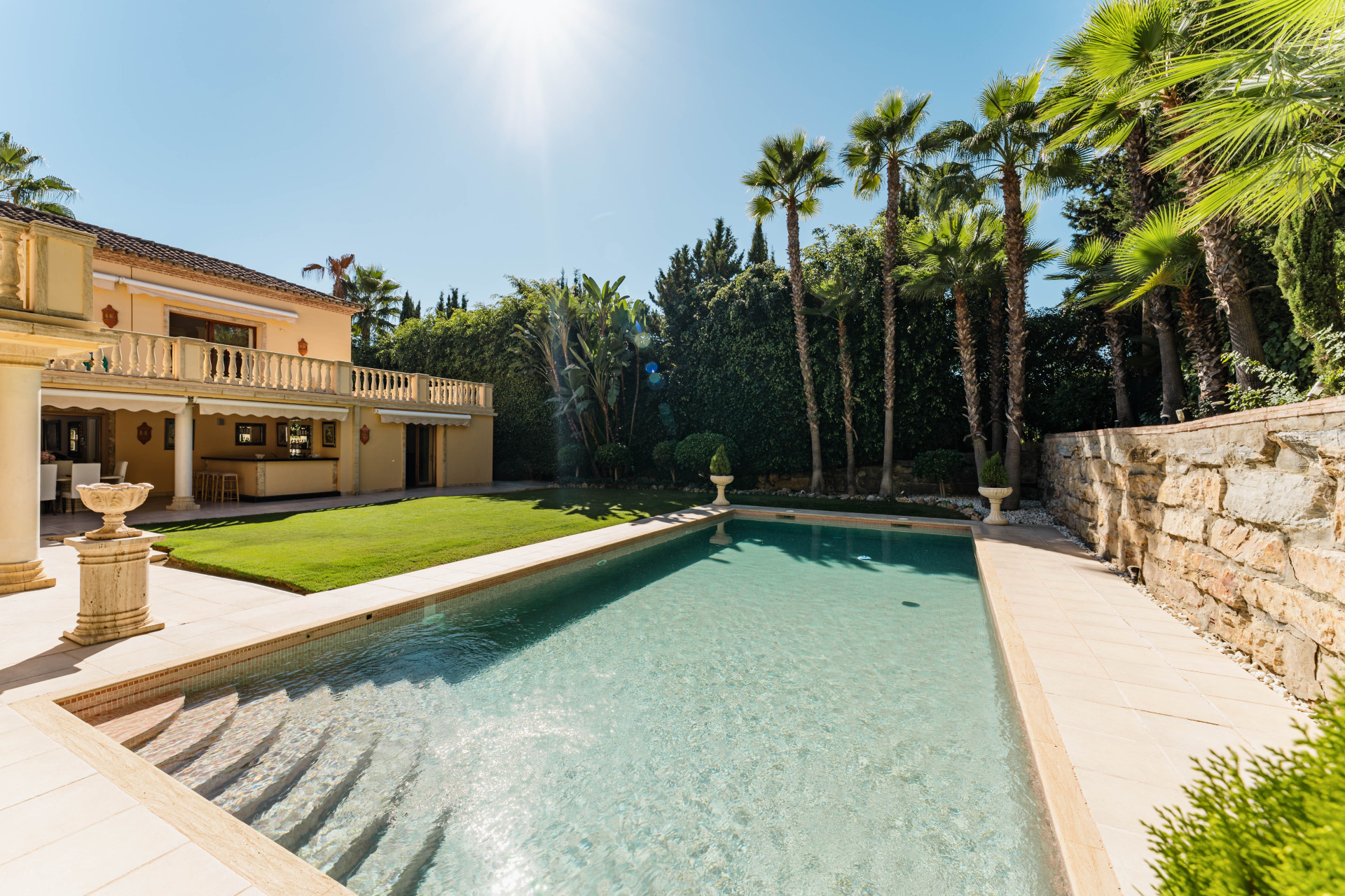 Villa clásica elegante en Nueva Andalucía, Marbella – Luxury Living in Golf Valley — foto 23