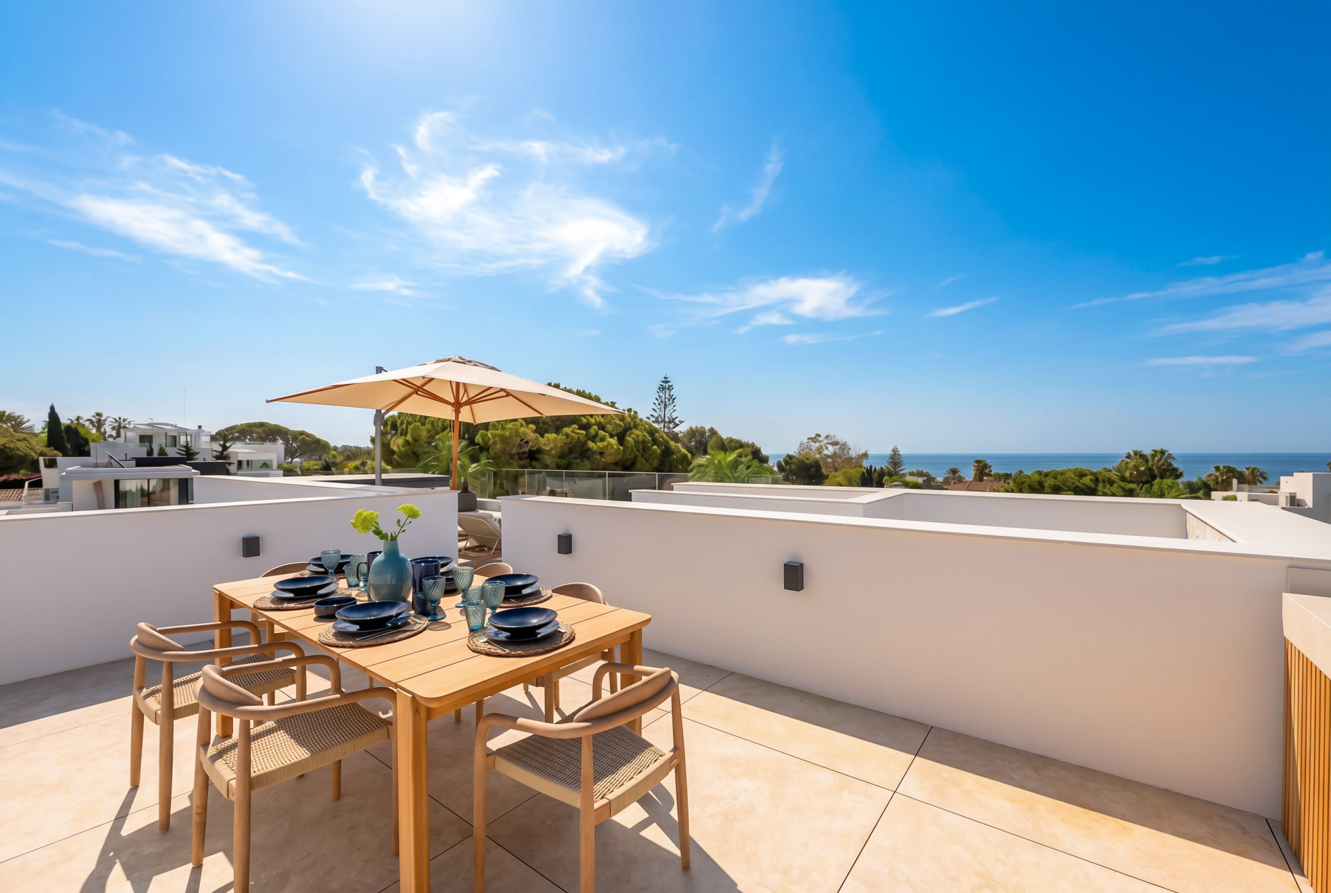 Luxe villa op het zuiden in Marbesa met uitzicht op zee, privé zwembad, sauna en panoramisch uitzicht op zee — foto 40