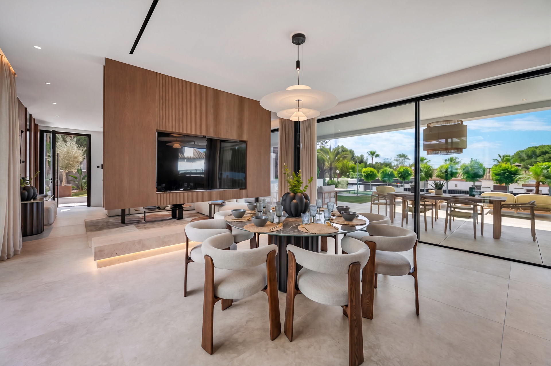 Luxe villa op het zuiden in Marbesa met uitzicht op zee, privé zwembad, sauna en panoramisch uitzicht op zee — foto 8