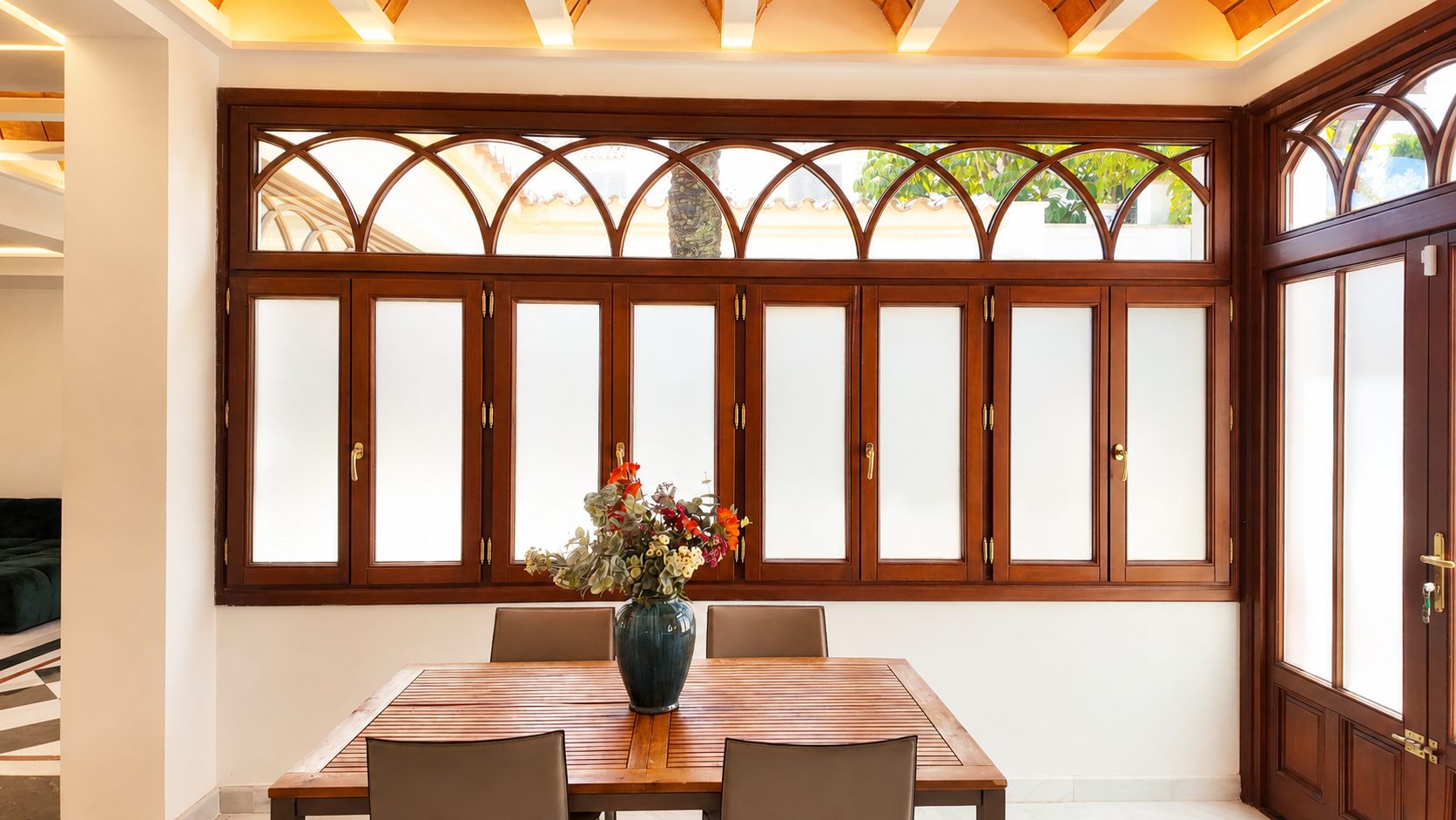 A Truly One-of-a-Kind Single-Level Luxury Apartment with Independent Entrance in Monte Paraiso, Marbella Golden Mile. — photo 14
