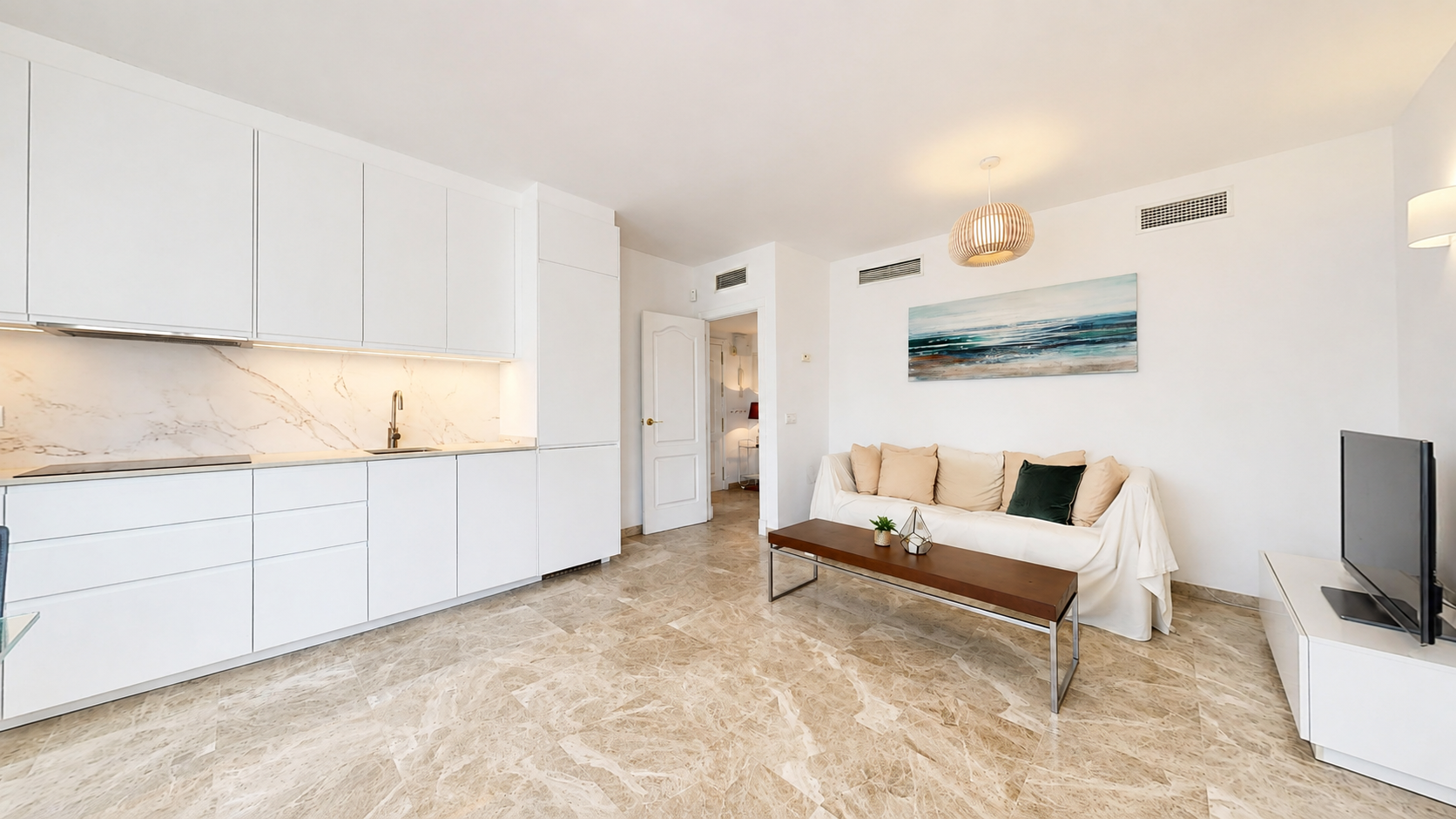 Duplex Penthouse mit Touristenlizenz in Los Naranjos de Marbella, Nueva Andalucía — Foto 7