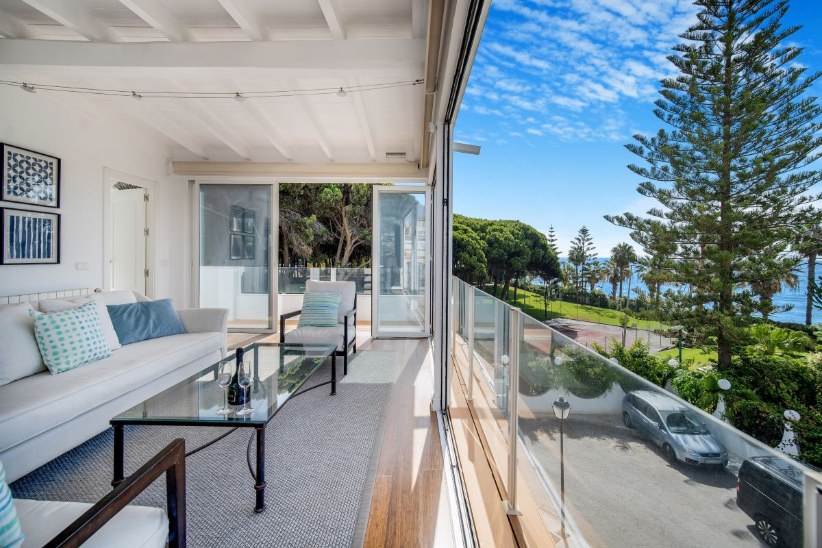 Strandvilla mit Panoramablick auf das Meer in Marbellama mit touristischer Lizenz — Foto 16