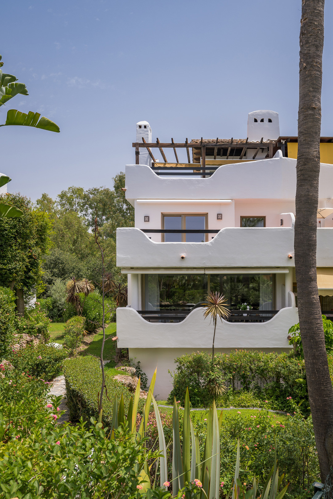 Casa unifamiliar con vistas panorámicas a La Concha en Marbella Milla de Oro — foto 31