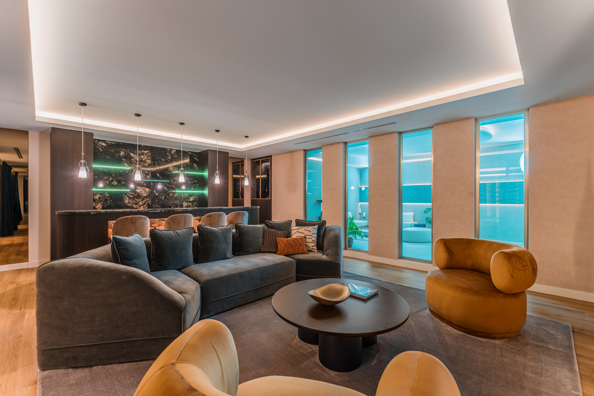 Villa de lujo de seis habitaciones con vistas panorámicas y ubicación privilegiada en Sierra Blanca, Marbella Milla de Oro. — foto 9