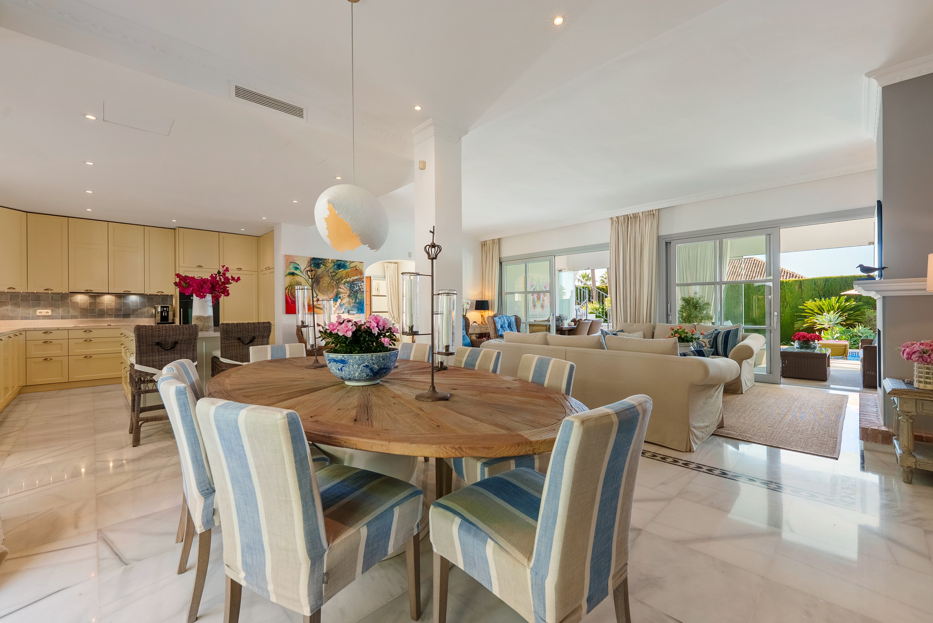 Charmante mediterrane Villa mit Meerblick in Sierra Blanca, Marbella Goldene Meile — Foto 9