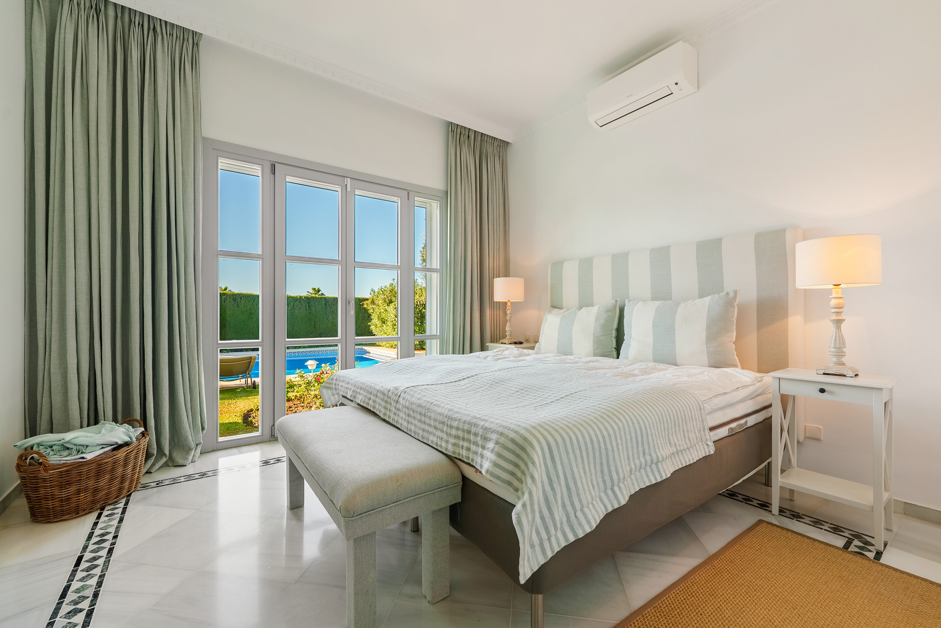Charmante mediterrane Villa mit Meerblick in Sierra Blanca, Marbella Goldene Meile — Foto 13
