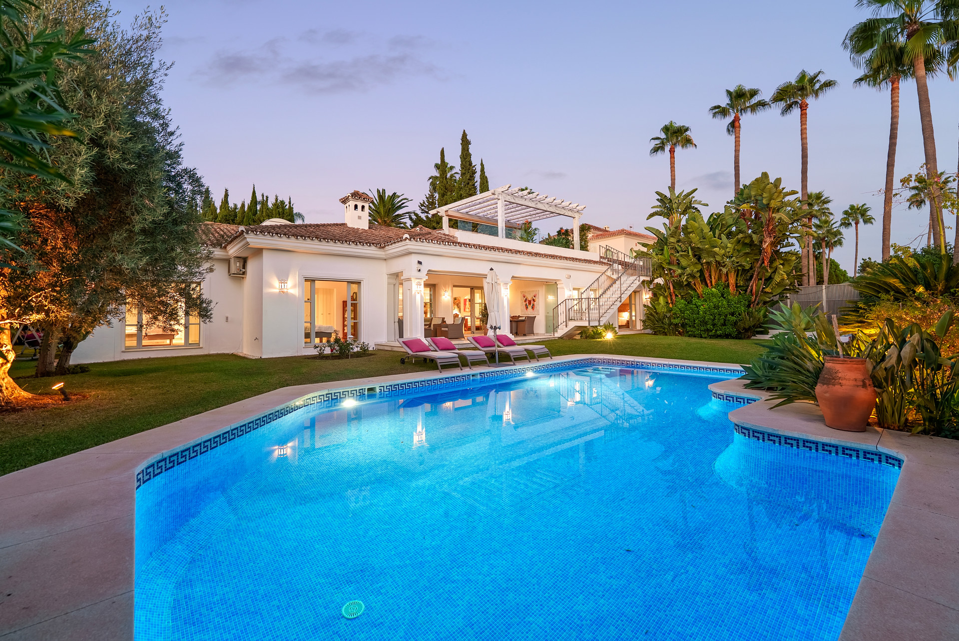 Charmante mediterrane Villa mit Meerblick in Sierra Blanca, Marbella Goldene Meile — Foto 35