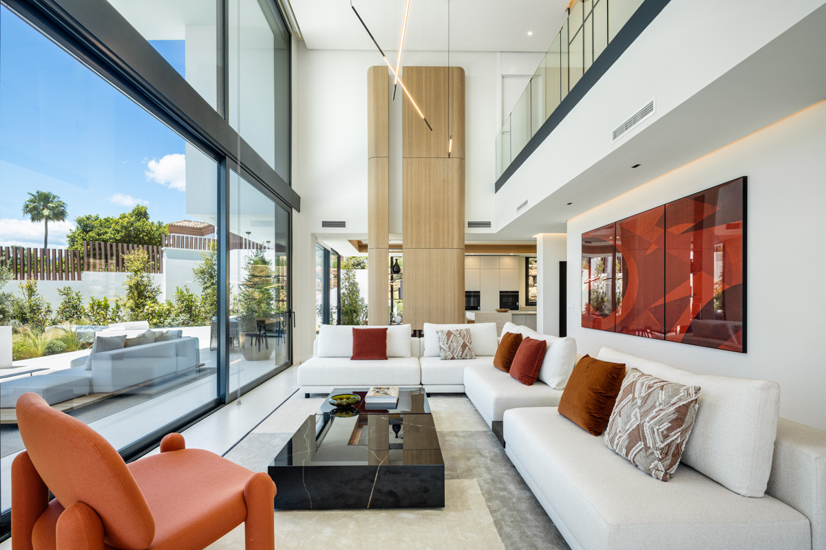 Luxus-Ecke Villa mit Panoramablick auf Rio Real, Marbella Goldene Meile — Foto 4