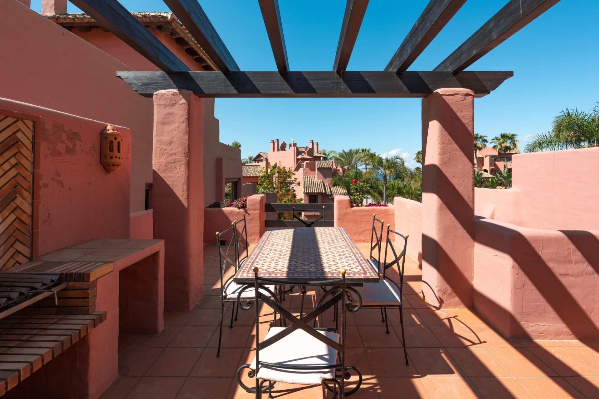 Elegant Duplex Penthouse in Menara Beach, Estepona — photo 19