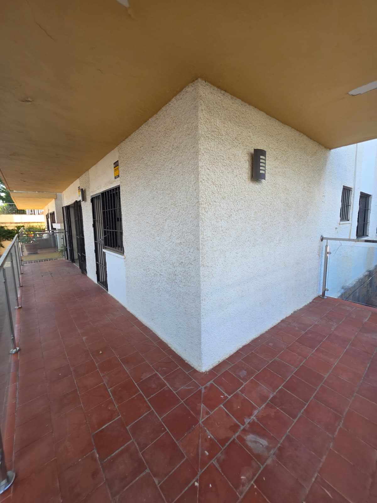 Refurbishment Opportunity: Two-Bedroom Beachside Apartment, Rio Verde Playa, Marbella Golden Mile — photo 20