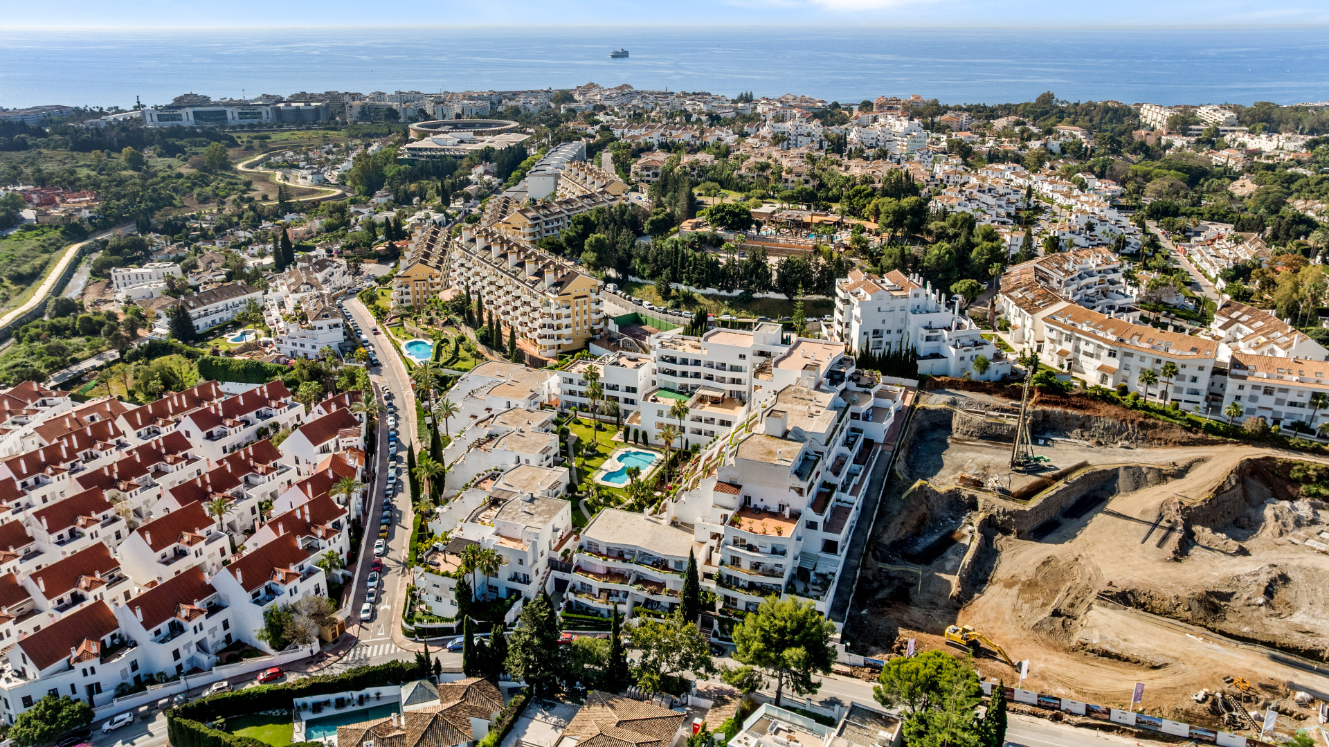 Apartamento contemporáneo en Nueva Andalucia Cerca de las Amenidades — foto 25