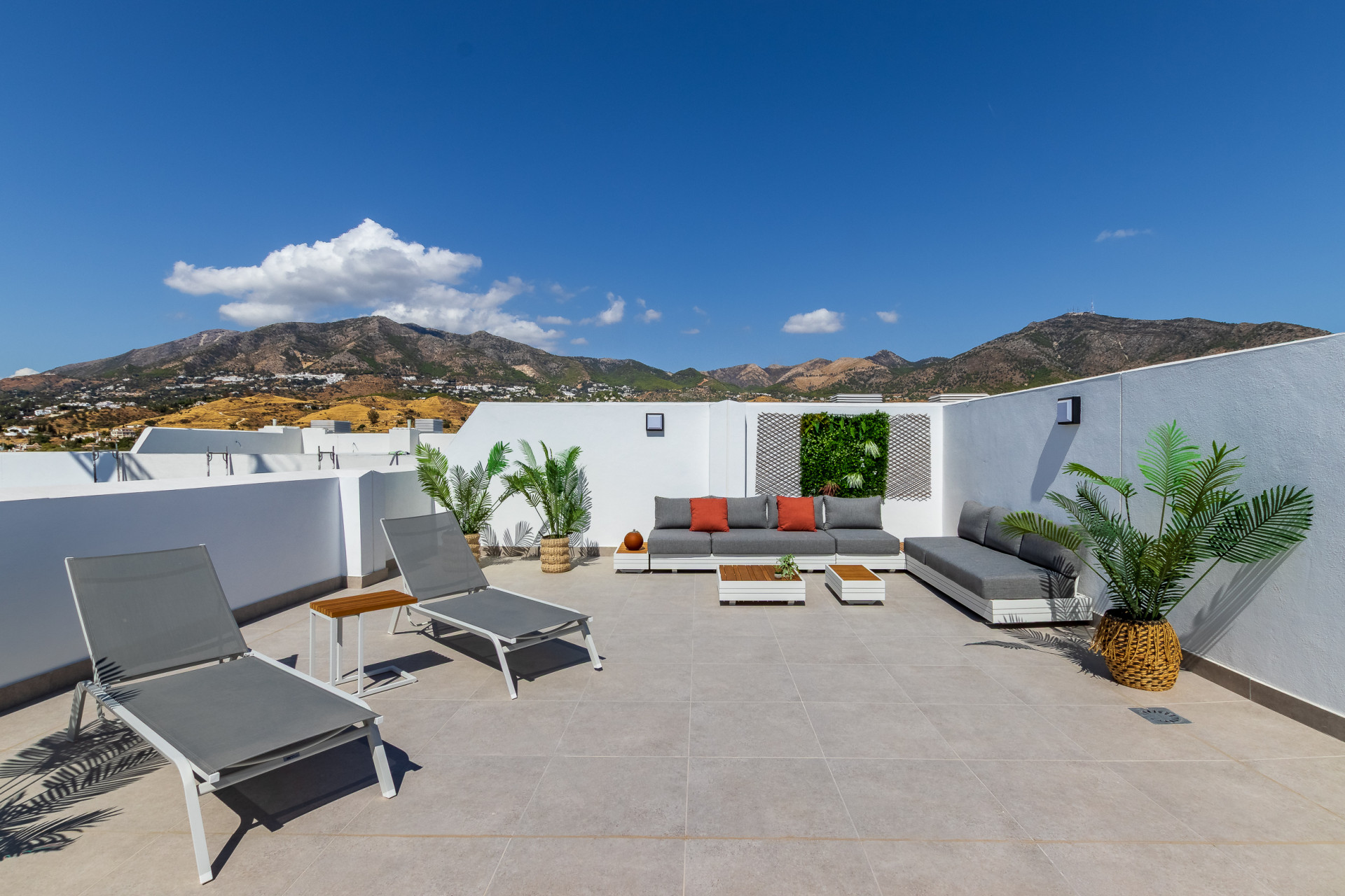 Prachtige Off Plan Duplex Penthouse met panoramisch uitzicht op zee in Los Pacos, Fuengirola — foto 18