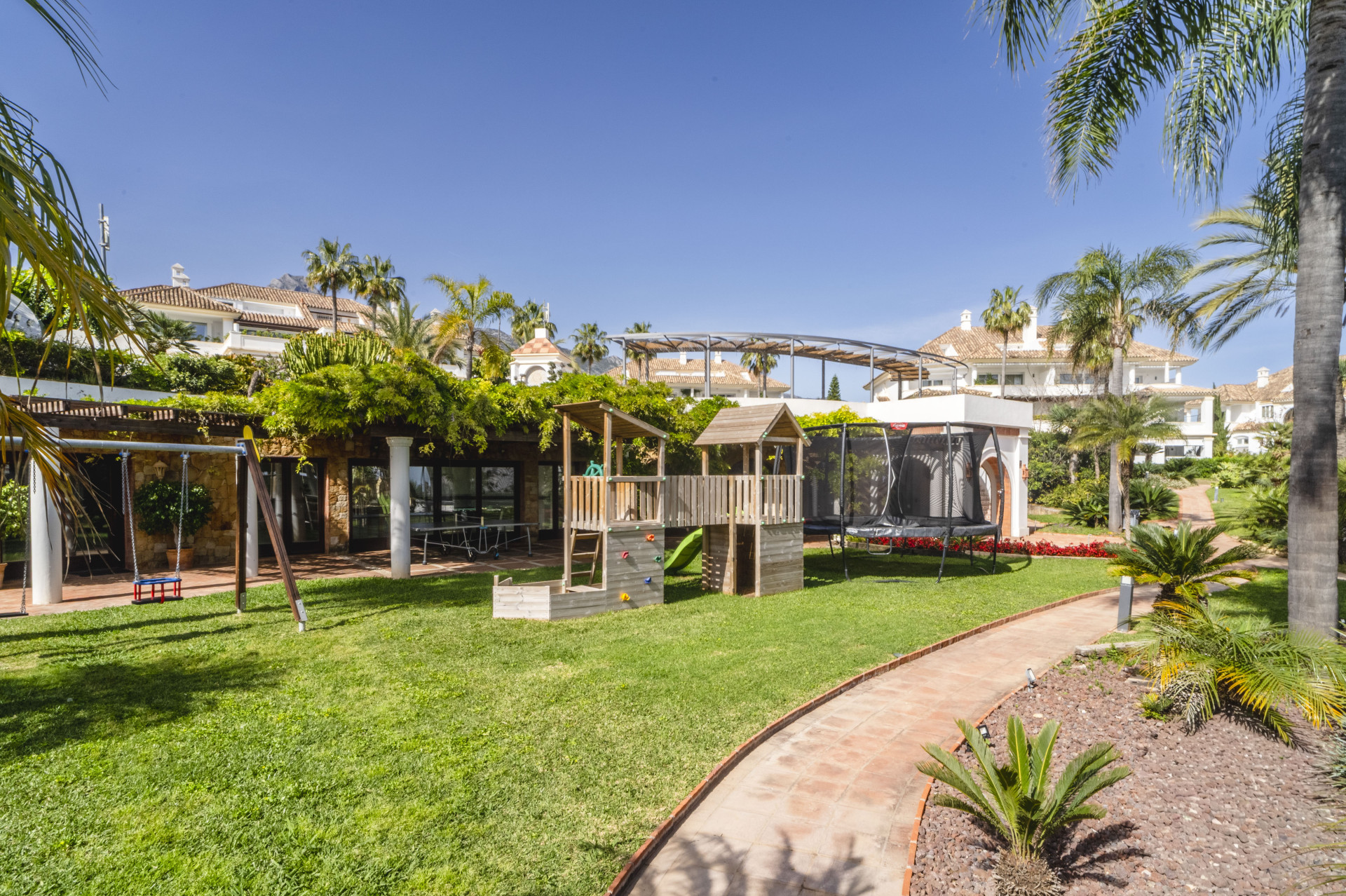 Ático dúplex en Monte Paraíso, Milla de Oro de Marbella — foto 37