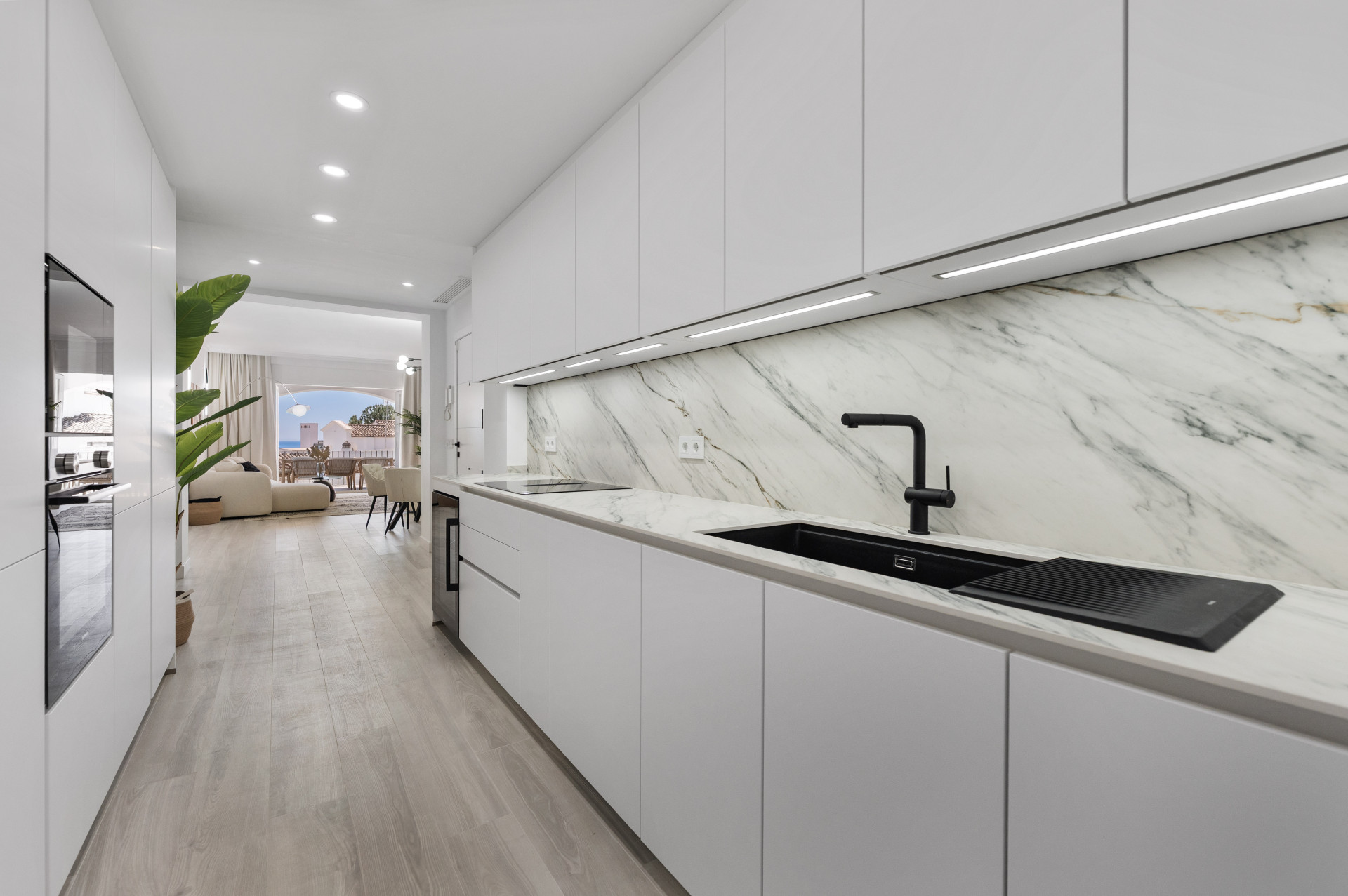 Apartamento de lujo recientemente renovado con vistas al mar en ALtos de la Quinta — foto 10