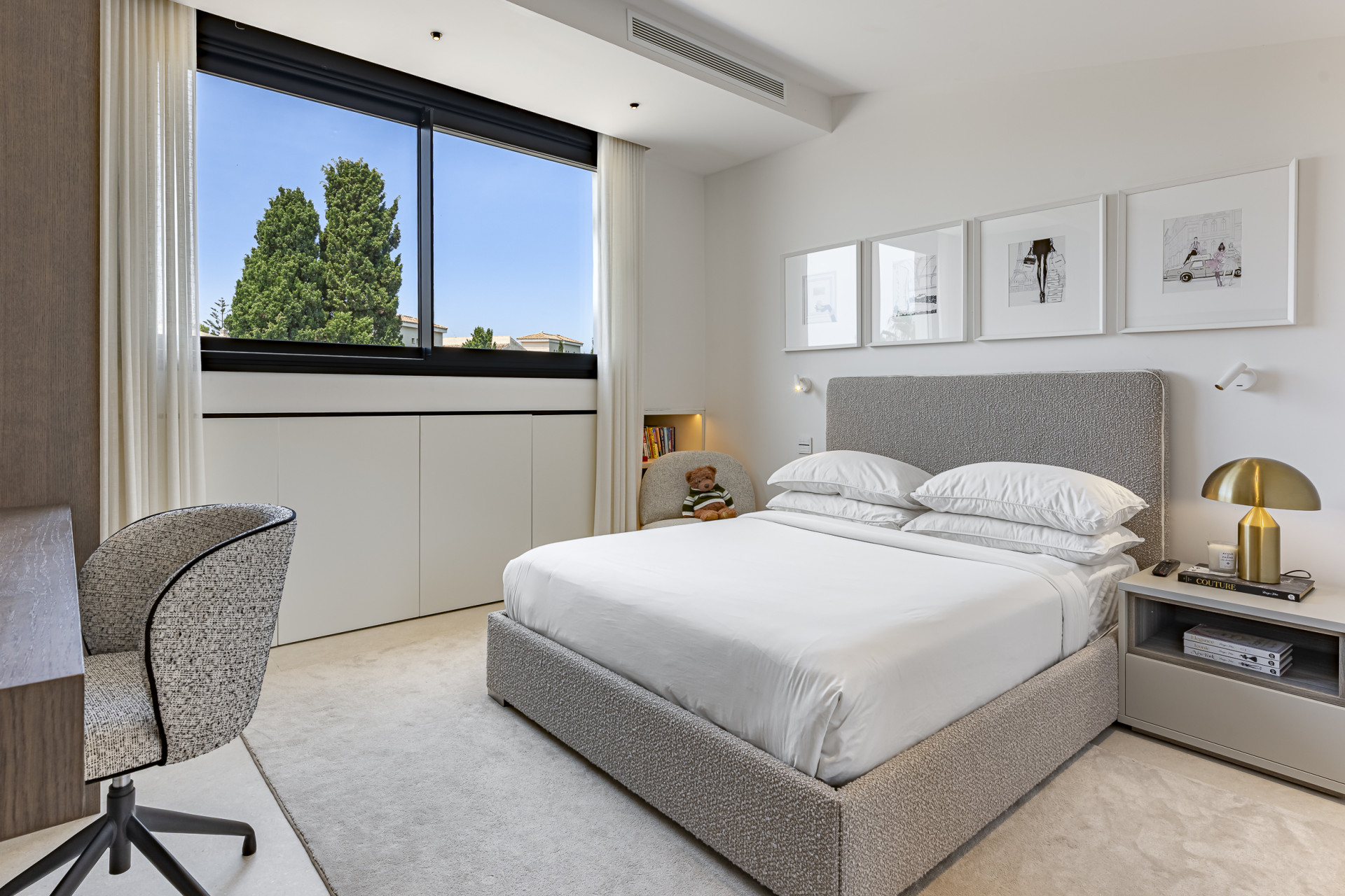 Luxus kürzlich renoviertes Duplex-Apartment zu Fuß Entfernung vom Strand — Foto 14