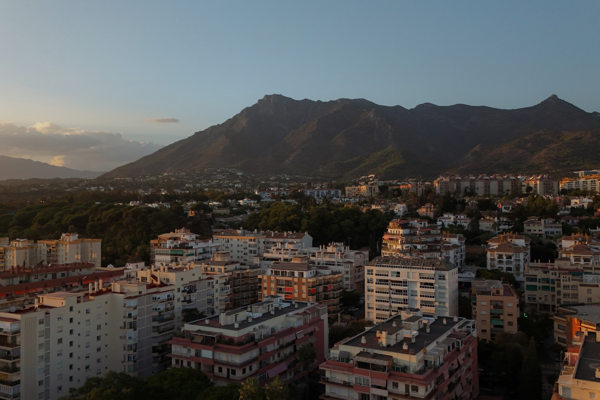 Prachtige onlangs gerenoveerde Duplex Penthouse in het hart van Marbella dicht bij het strand — foto 23